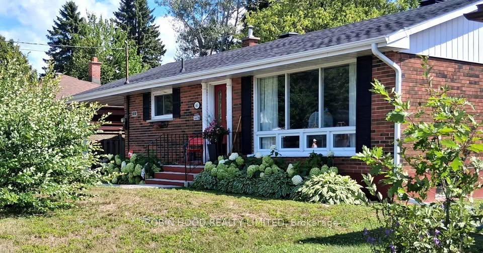 Front of 463 Greenwood Avenue