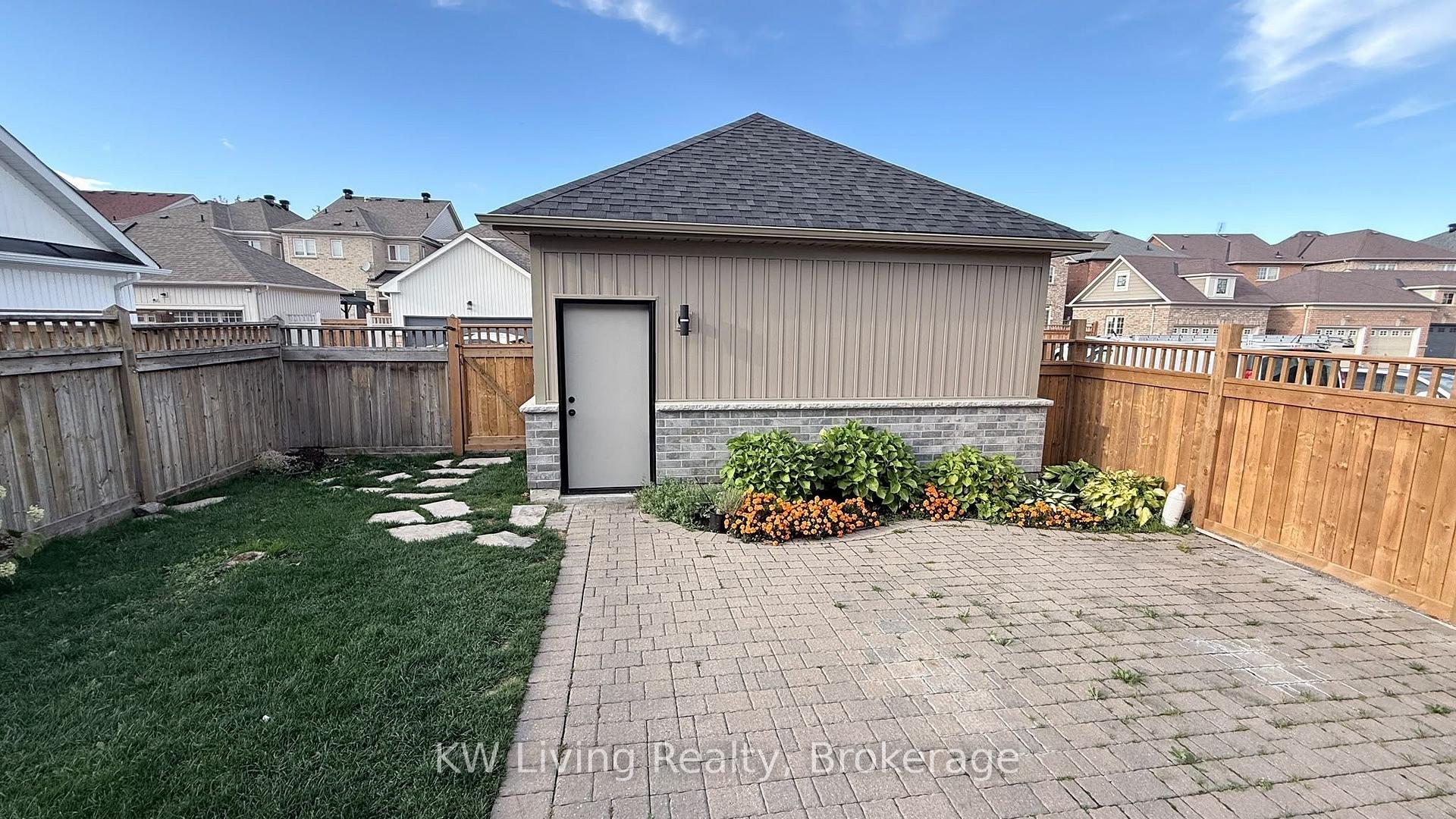 Photo 7 of 39 Oakmoor Lane, Markham, Cornell — HOMEH