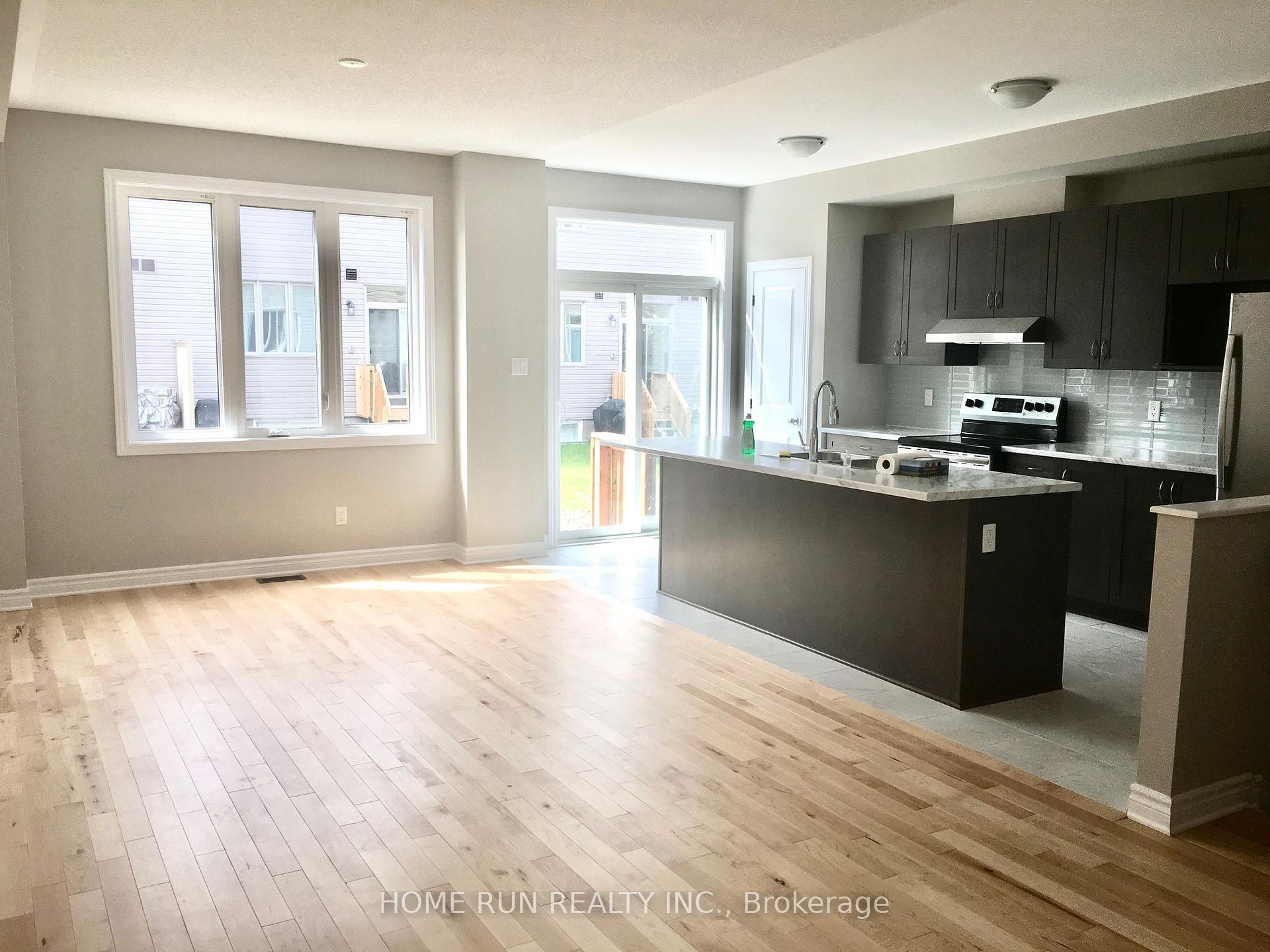 Photo 4 of 227 Bandelier Way, Ottawa, Stittsville (North) — HOMEH