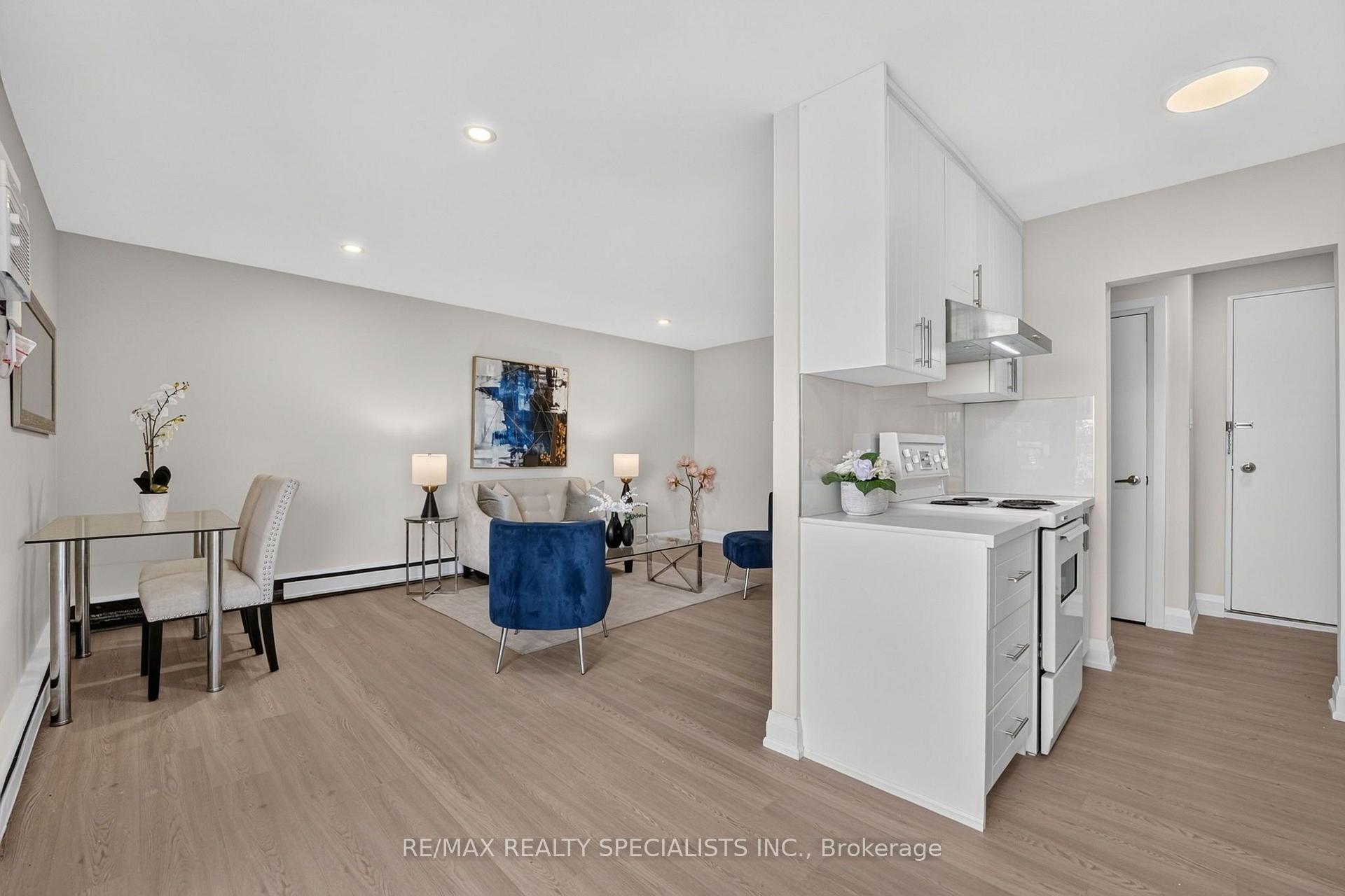 Photo 8 of Unit 33, 426 Queenston Street, St. Catharines, Secord Woods — HOMEH