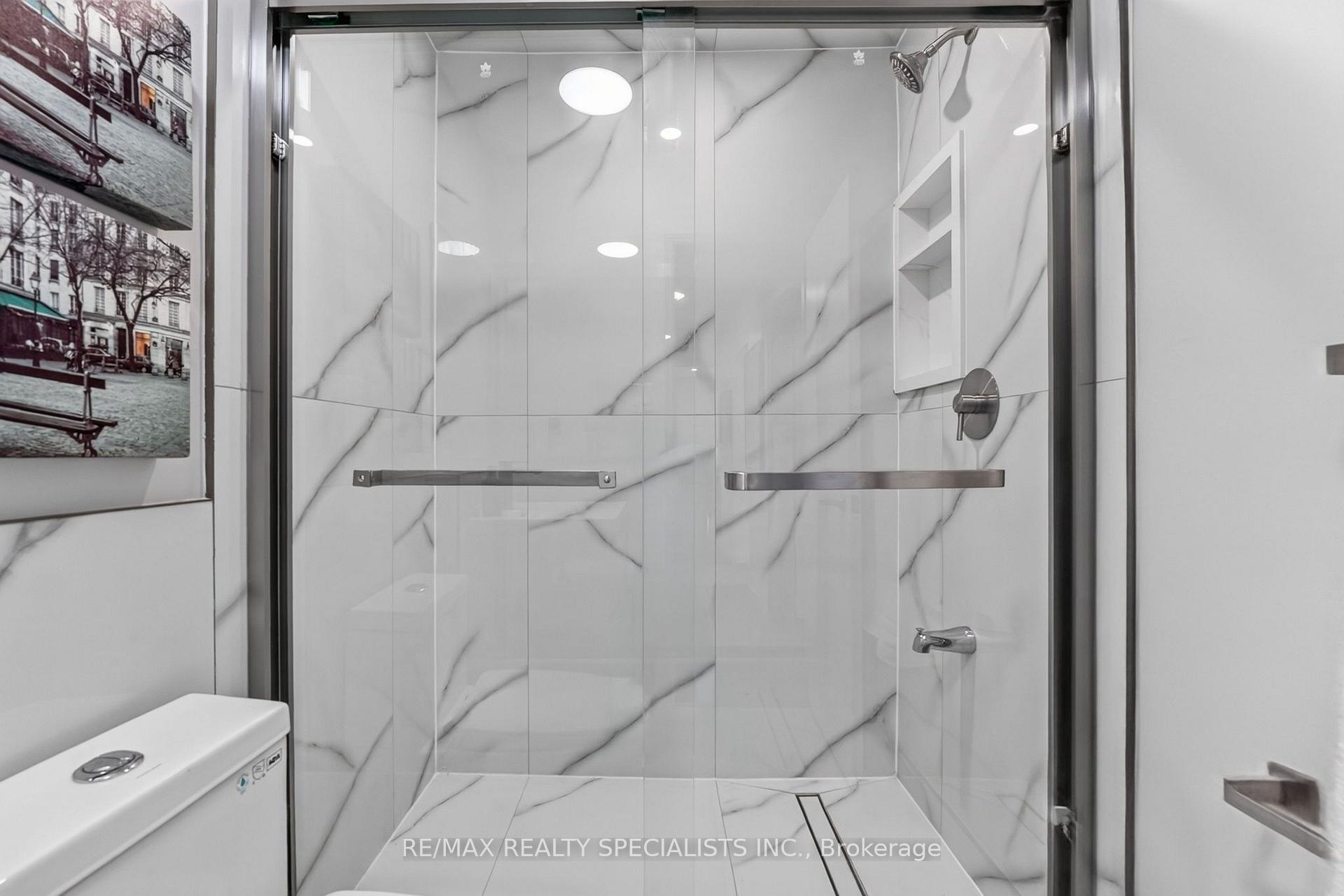 Photo 20 of Unit 33, 426 Queenston Street, St. Catharines, Secord Woods — HOMEH