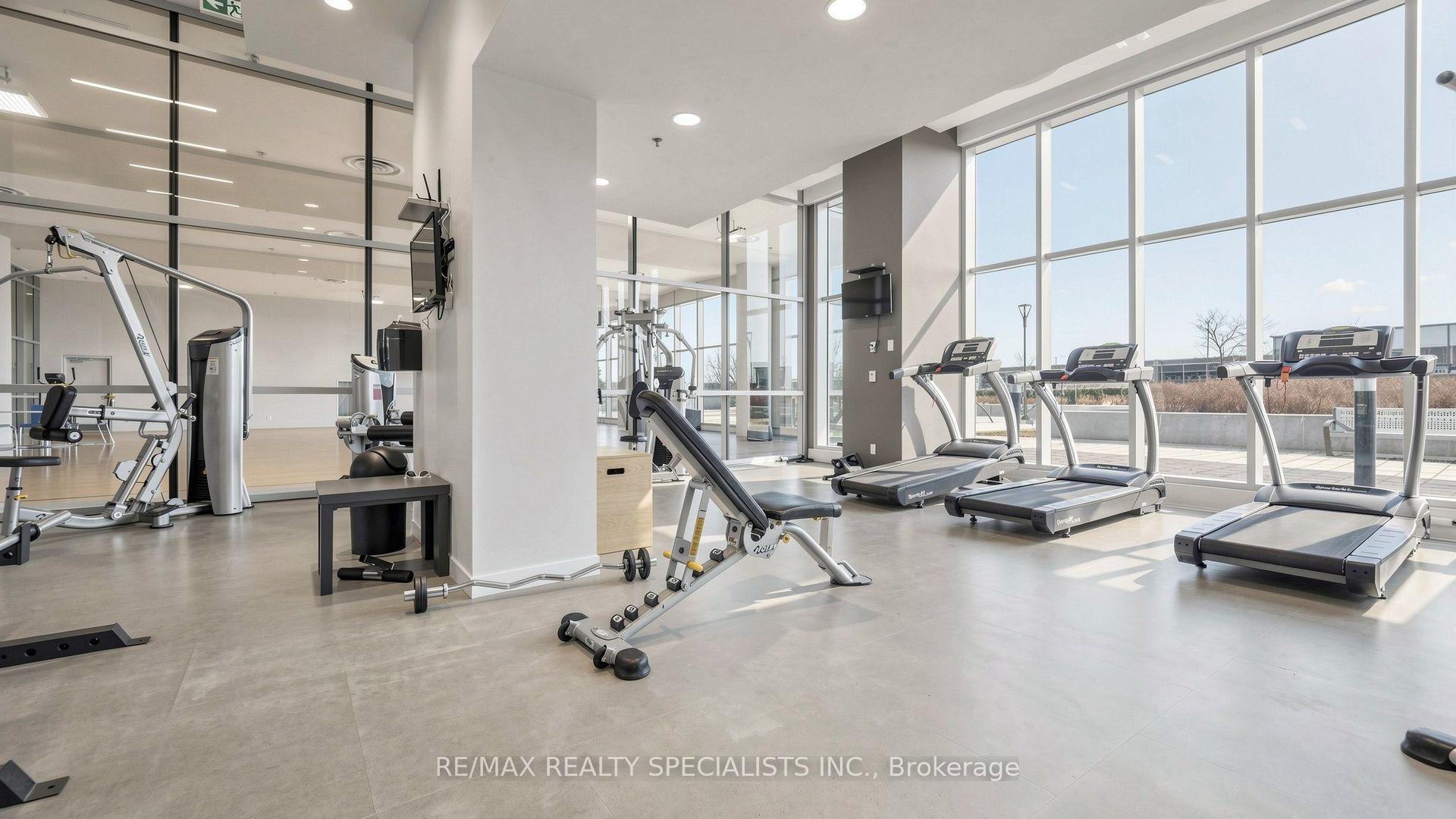 Photo 30 of Unit 2004, 2093 Fairview Street, Burlington, Freeman — HOMEH