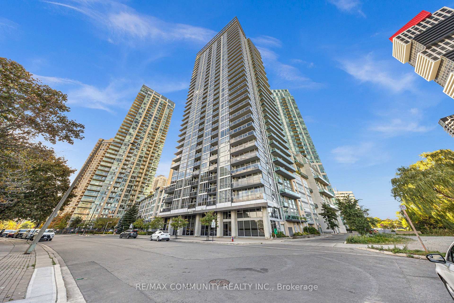 Photo 4 of Unit 2901, 223 Webb Drive, Mississauga, City Centre — HOMEH