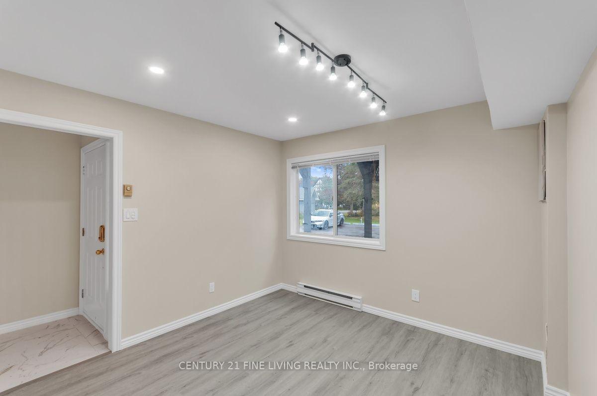Photo 9 of Unit 2, 30 Laguna Parkway, Ramara, Rural Ramara — HOMEH