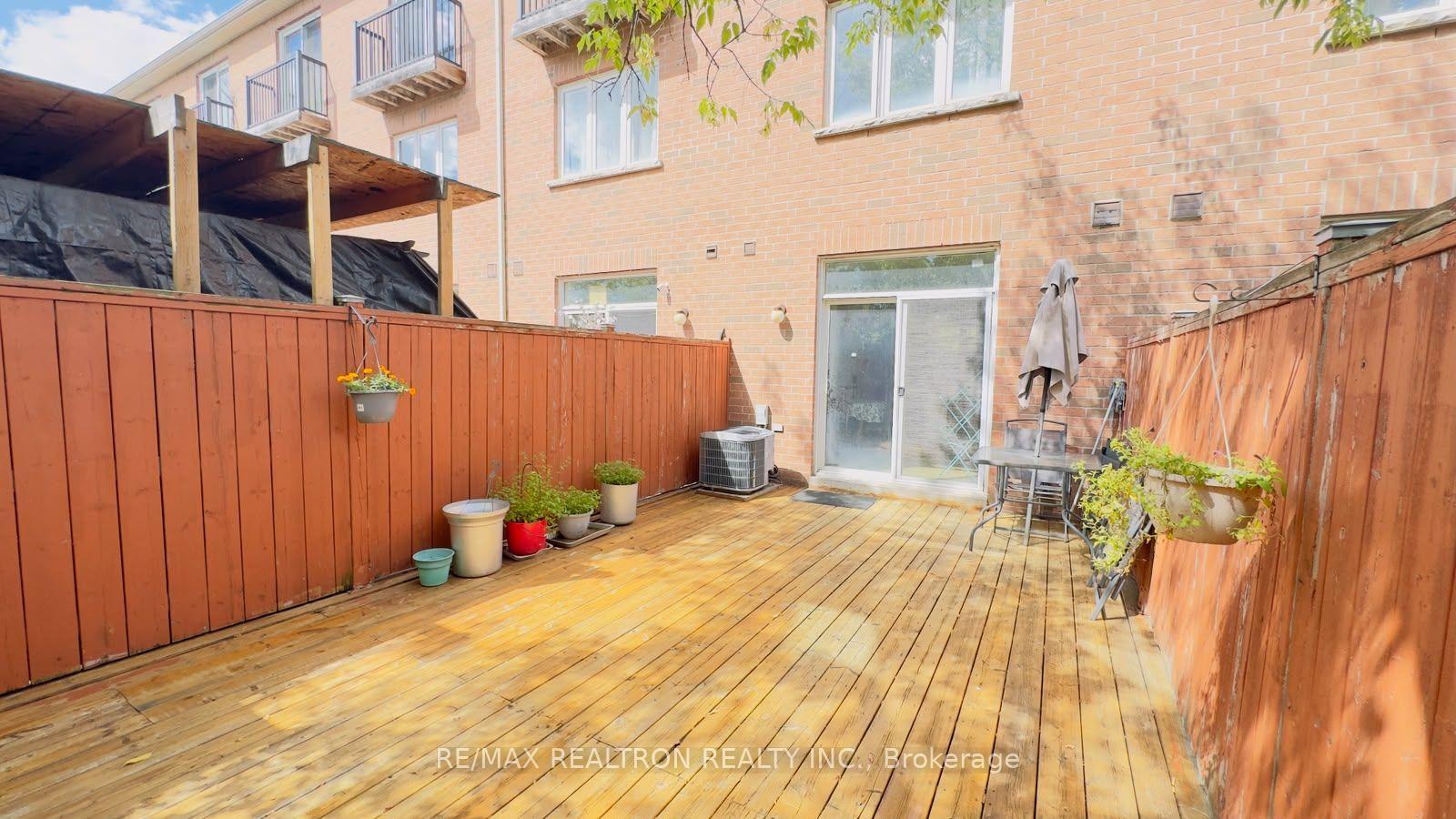 Photo 20 of 17D Hobden Place, Etobicoke, Willowridge-Martingrove-Richview — HOMEH