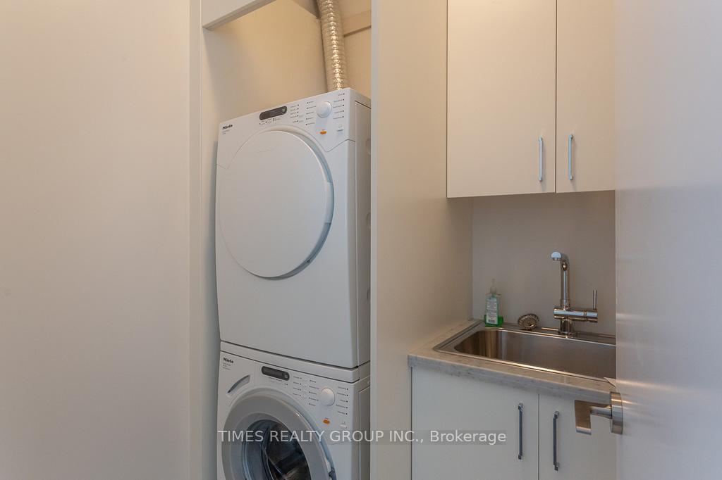 Photo 16 of Unit PH1203, 39 Queens Quay E. Street E, Toronto, Waterfront Communities — HOMEH