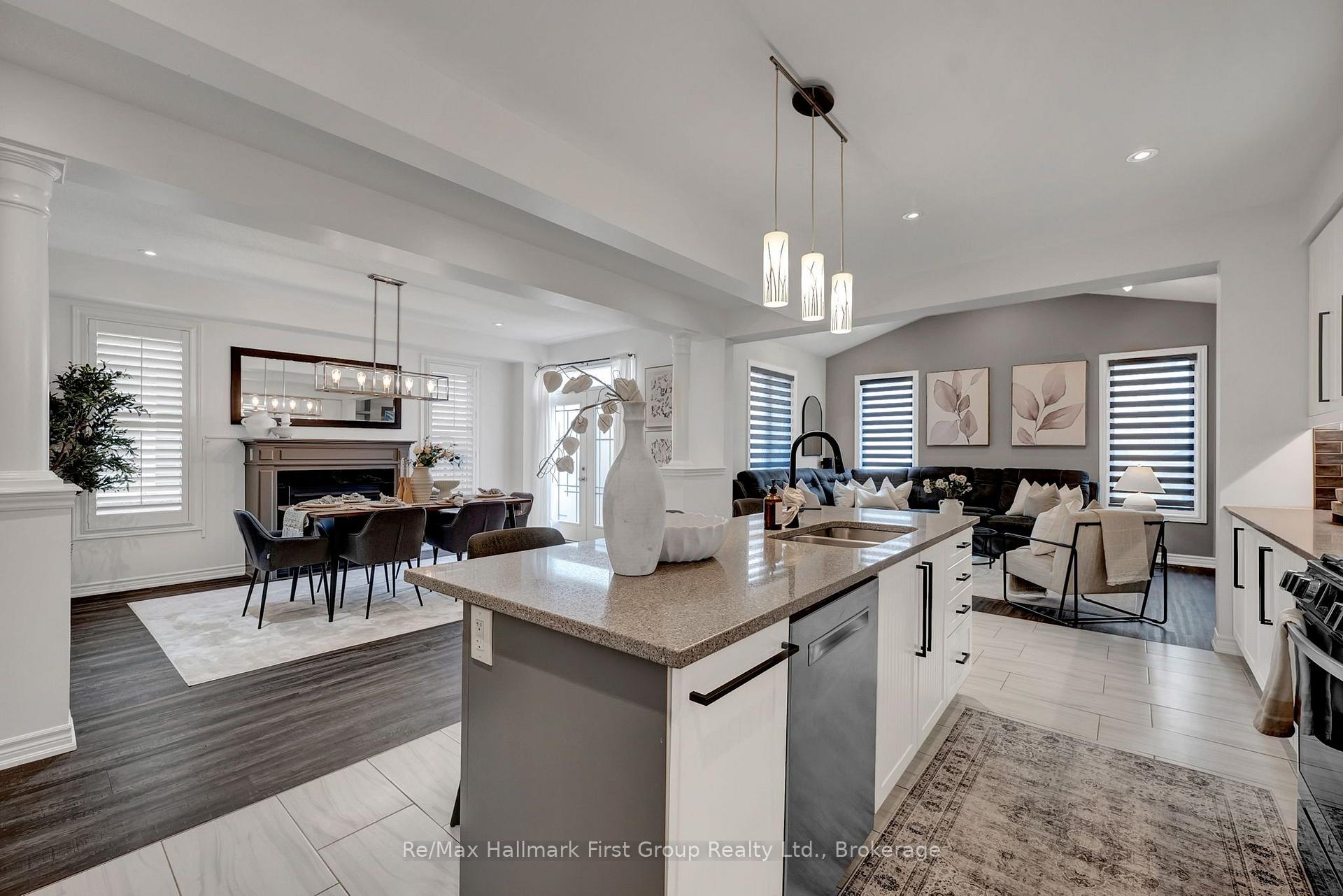 Photo 20 of 112 Roy Nichols Drive, Clarington, Courtice — HOMEH