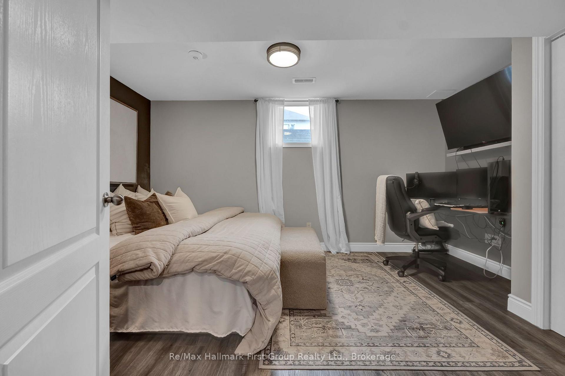 Photo 52 of 112 Roy Nichols Drive, Clarington, Courtice — HOMEH