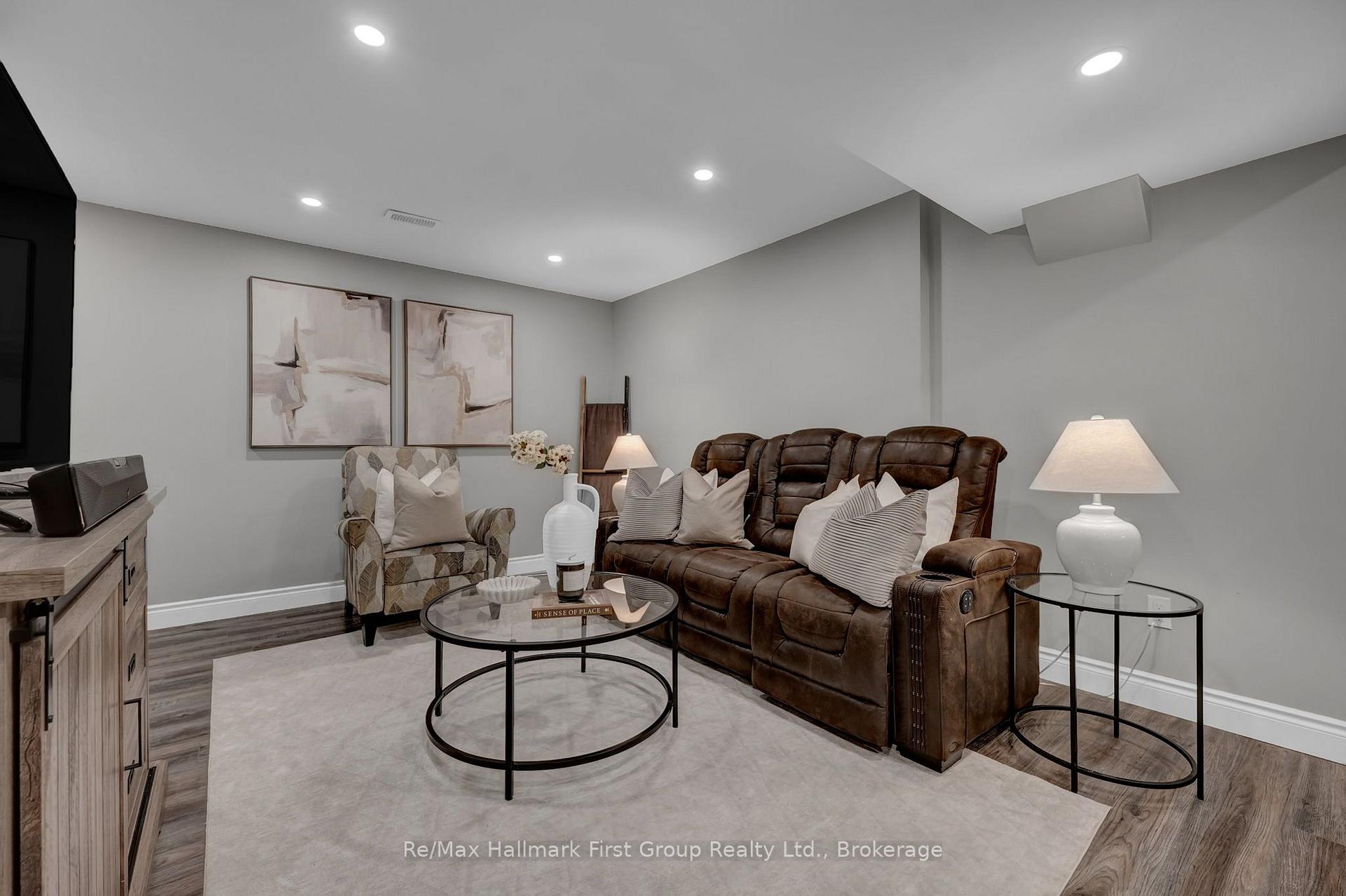 Photo 59 of 112 Roy Nichols Drive, Clarington, Courtice — HOMEH