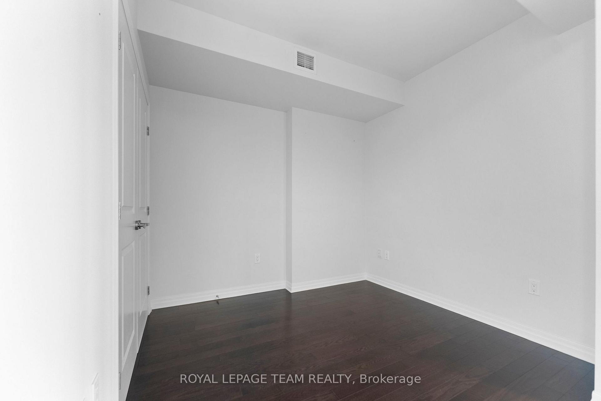 Photo 8 of Unit 506, 90 Landry Street, Ottawa, Vanier — HOMEH