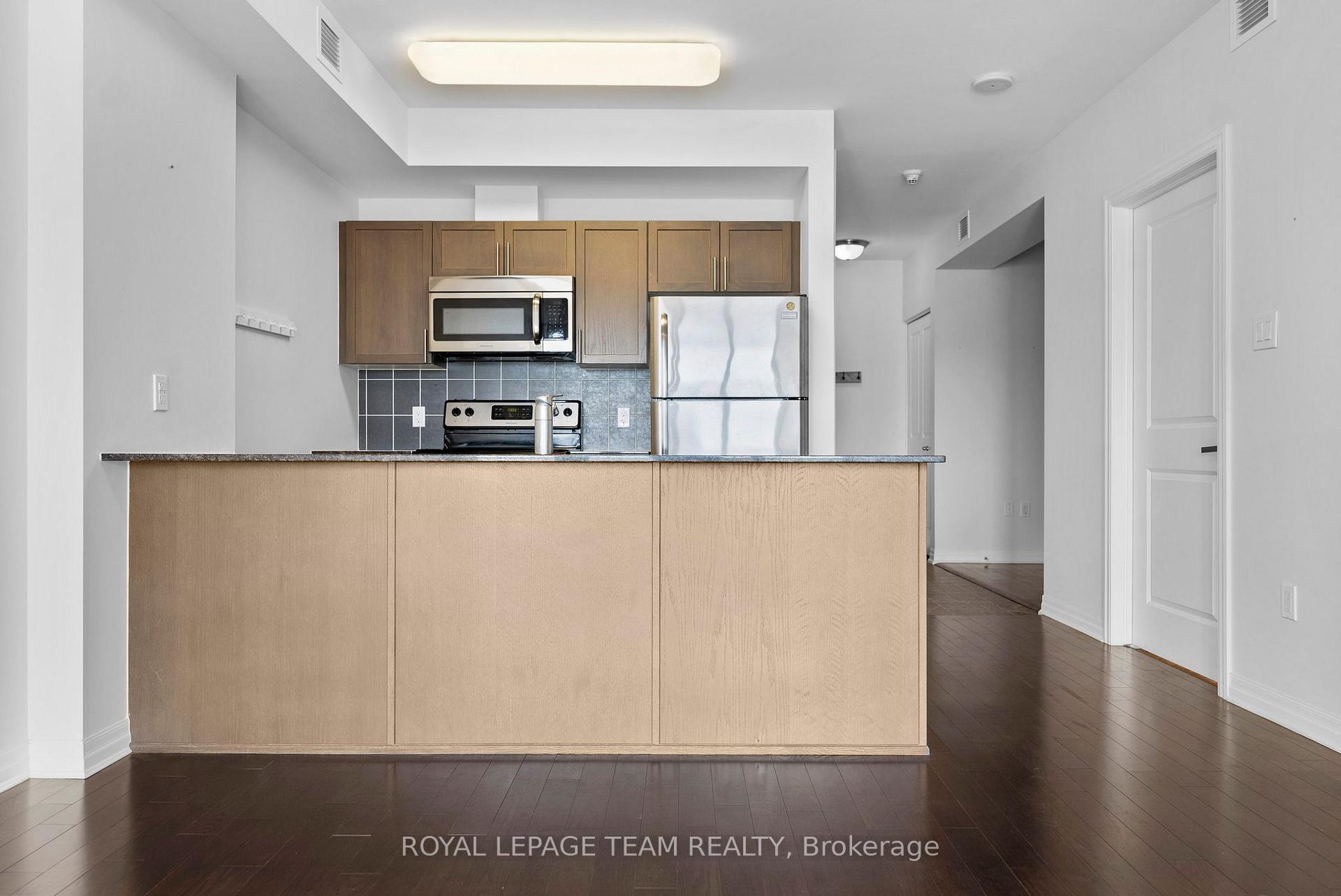 Photo 12 of Unit 506, 90 Landry Street, Ottawa, Vanier — HOMEH