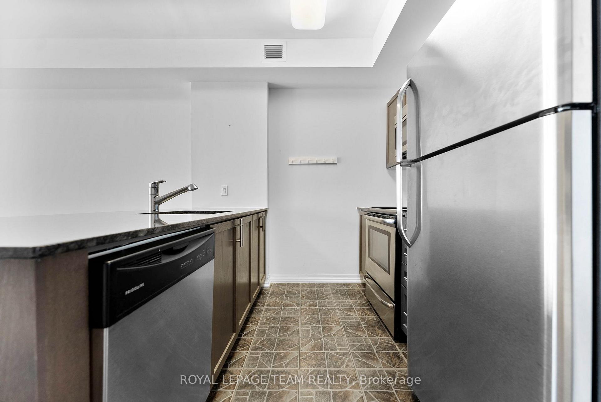 Photo 16 of Unit 506, 90 Landry Street, Ottawa, Vanier — HOMEH