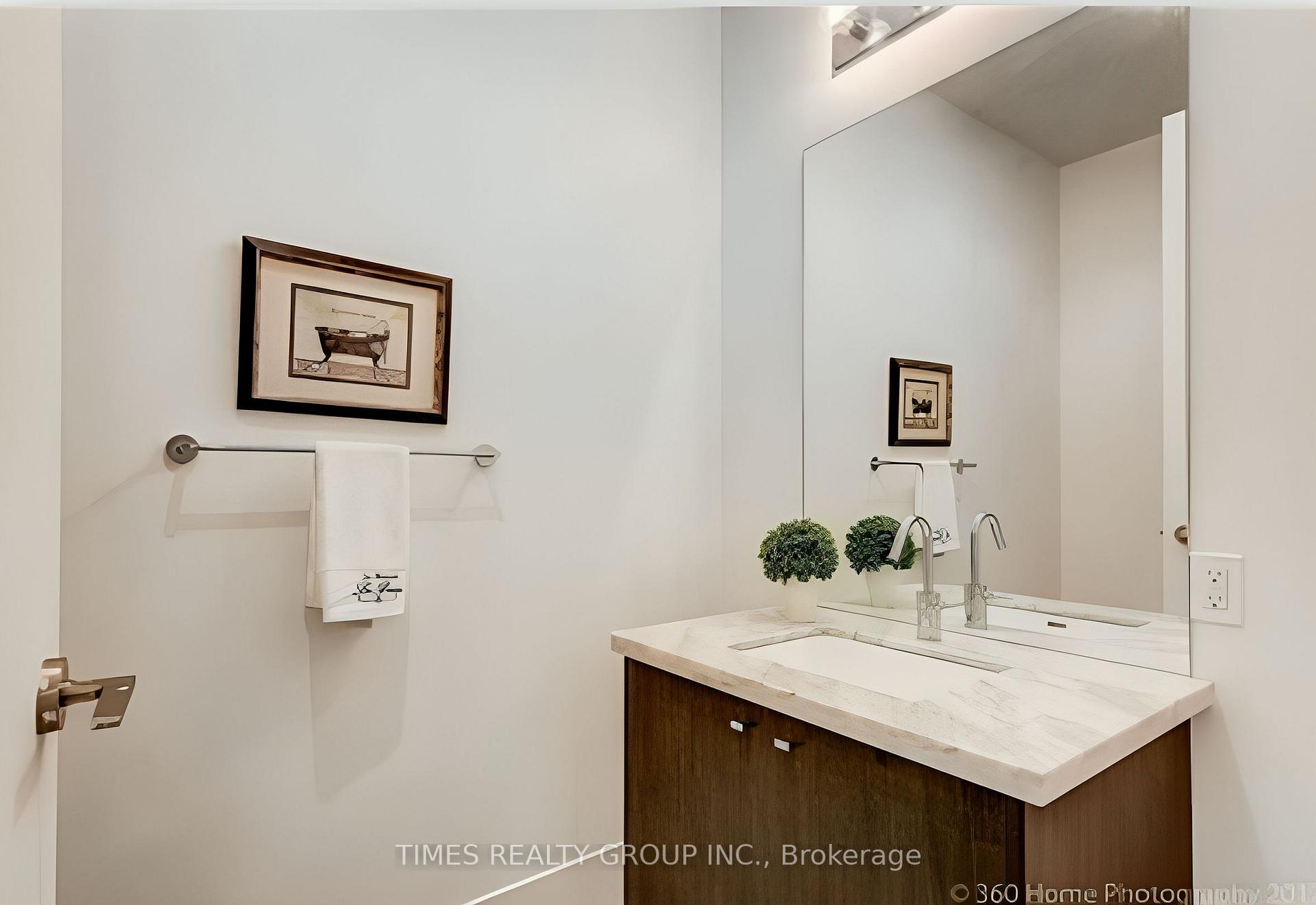 Photo 15 of Unit PH1302, 39 Queens Quay E. Street E, Toronto, Waterfront Communities — HOMEH
