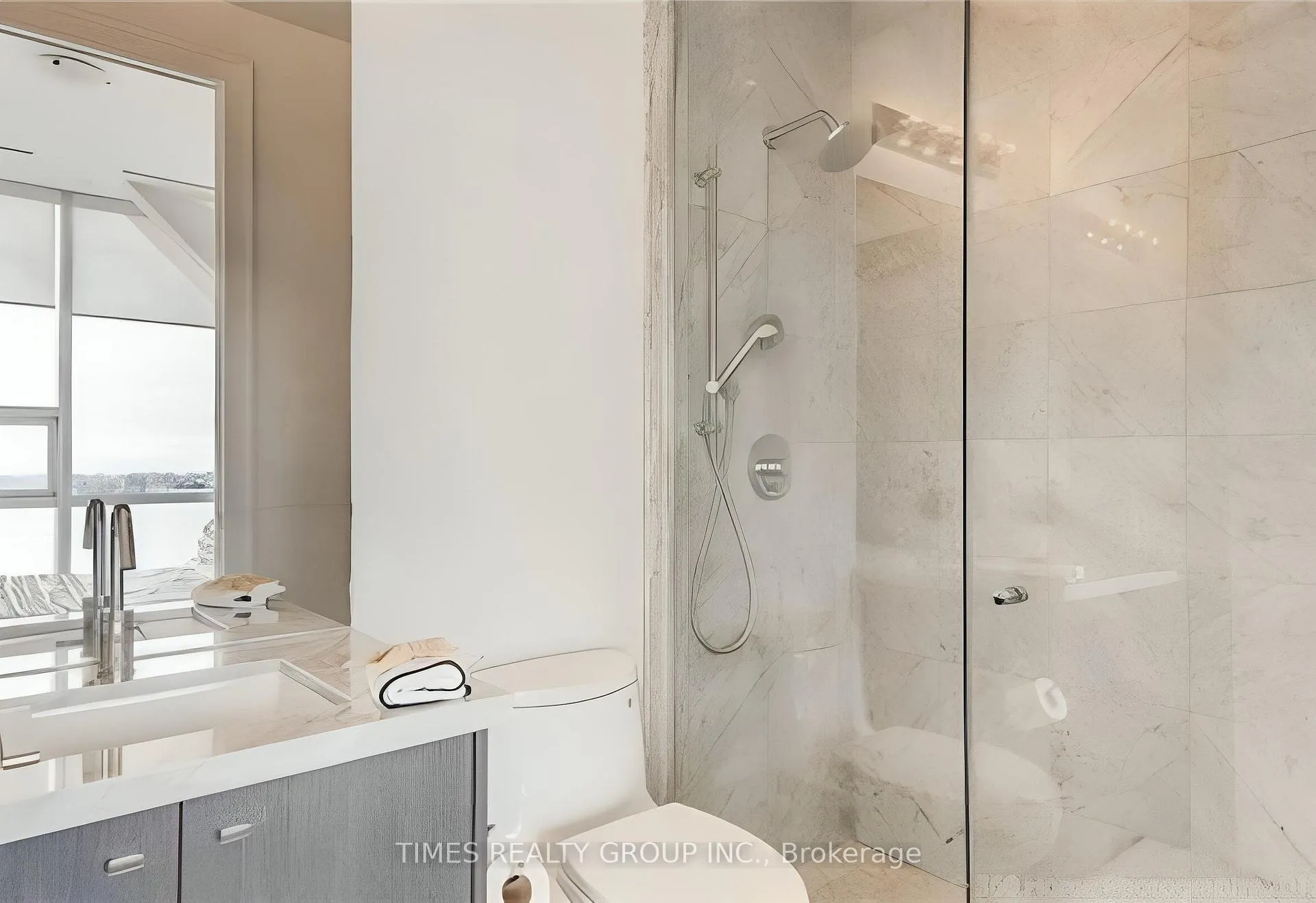 Photo 12 of Unit PH1302, 39 Queens Quay E. Street E, Toronto, Waterfront Communities — HOMEH