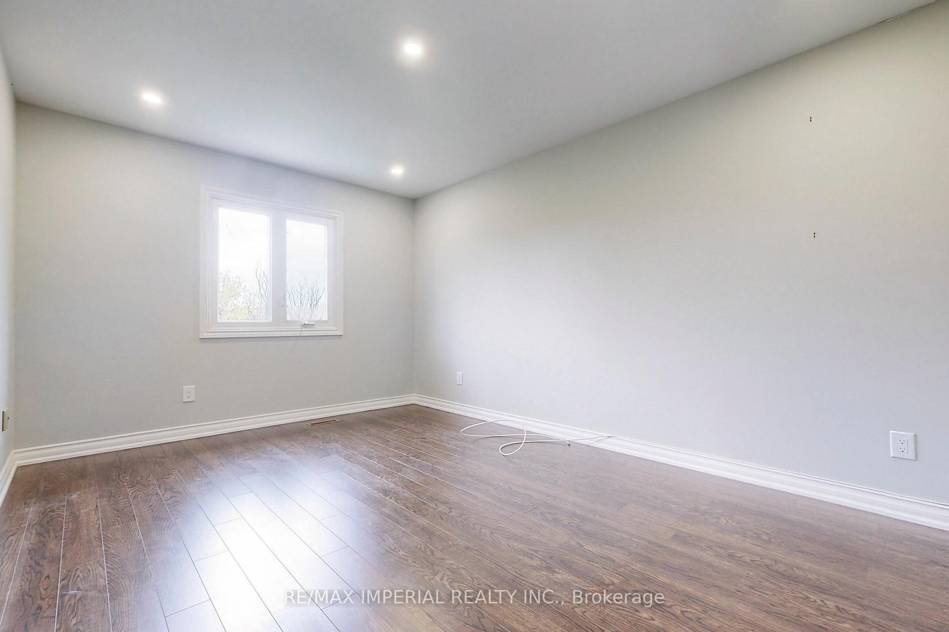 Photo 26 of 2 Craigleith Crescent, Richmond Hill, Oak Ridges Lake Wilcox — HOMEH
