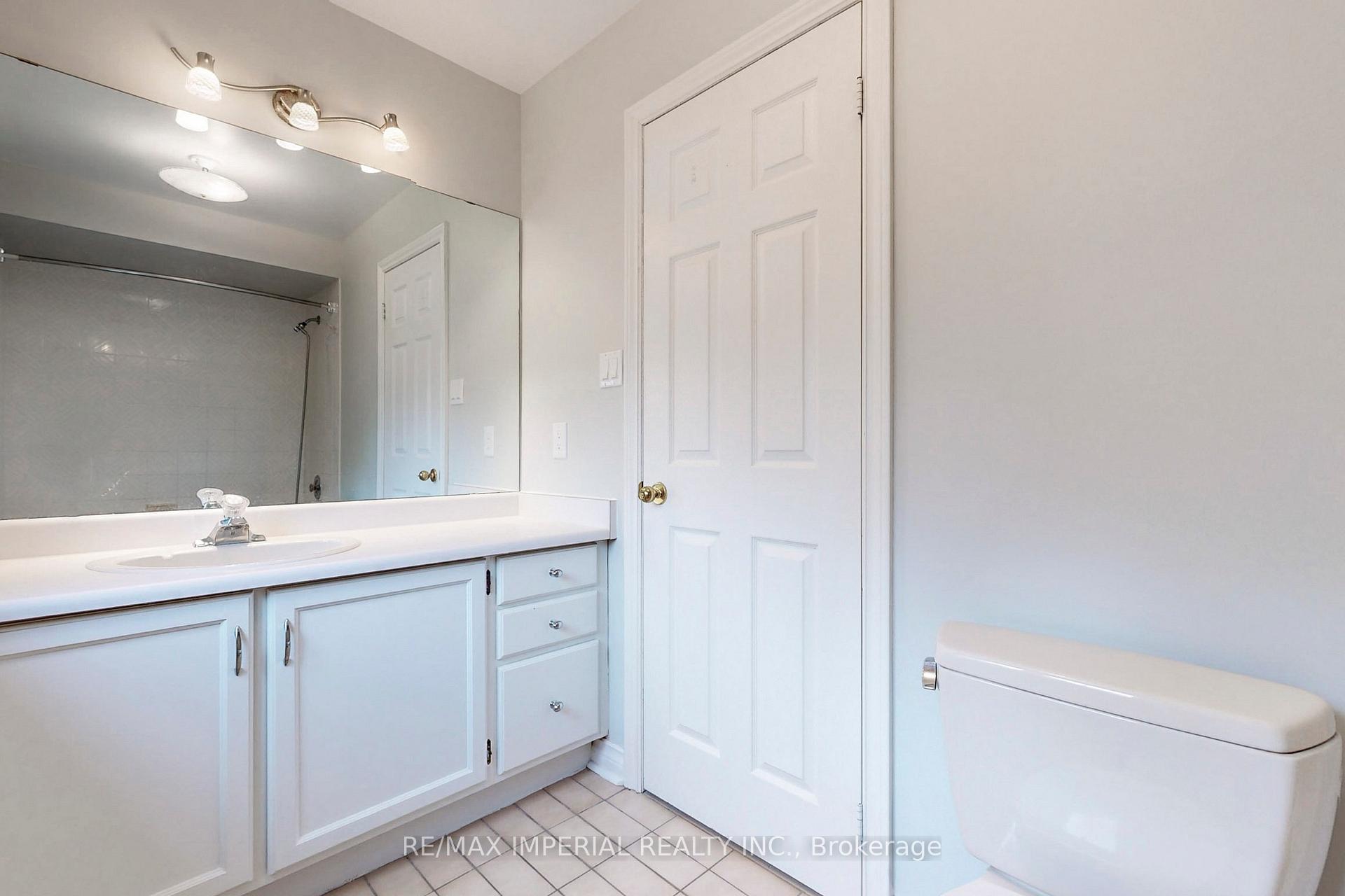 Photo 30 of 2 Craigleith Crescent, Richmond Hill, Oak Ridges Lake Wilcox — HOMEH
