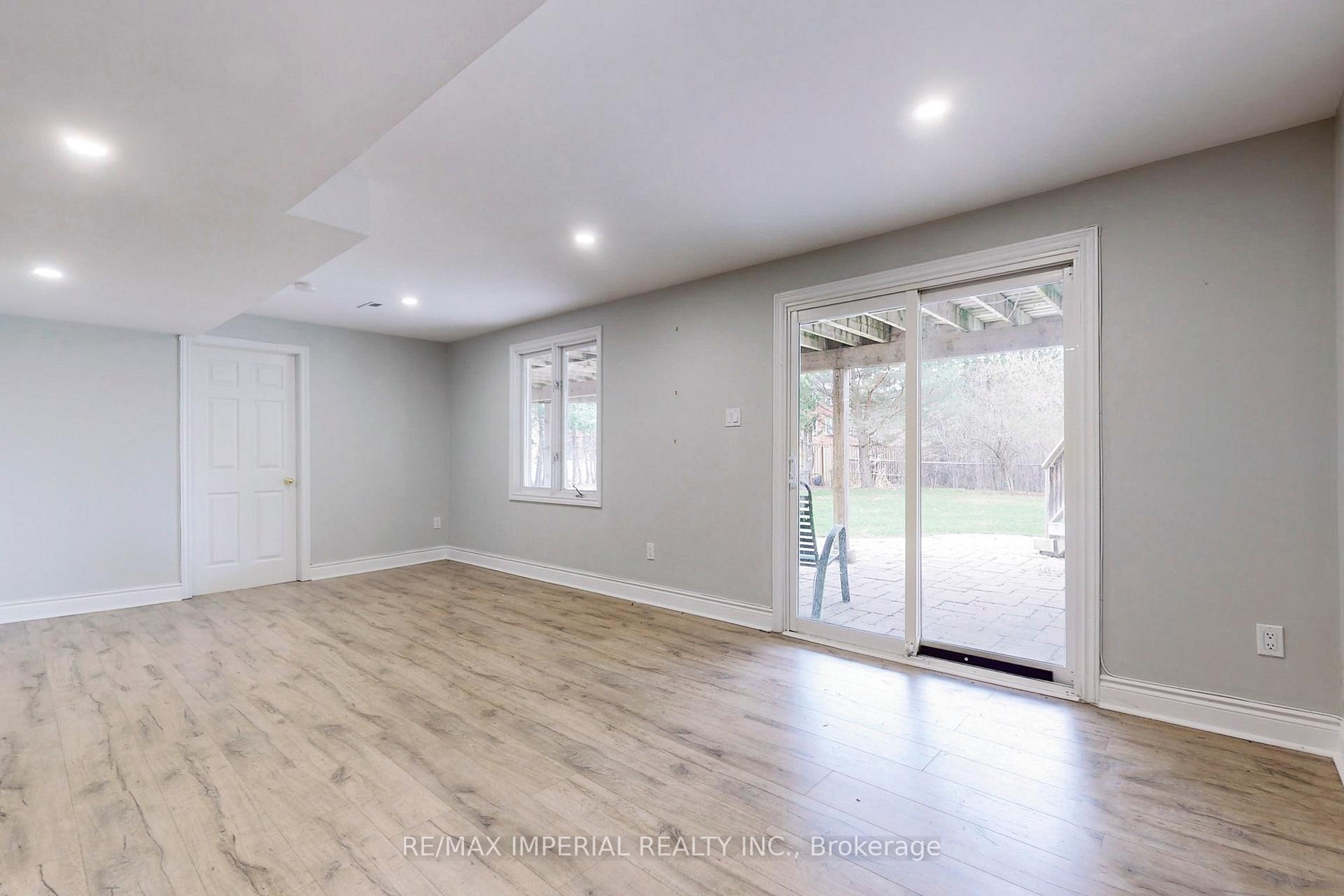 Photo 31 of 2 Craigleith Crescent, Richmond Hill, Oak Ridges Lake Wilcox — HOMEH