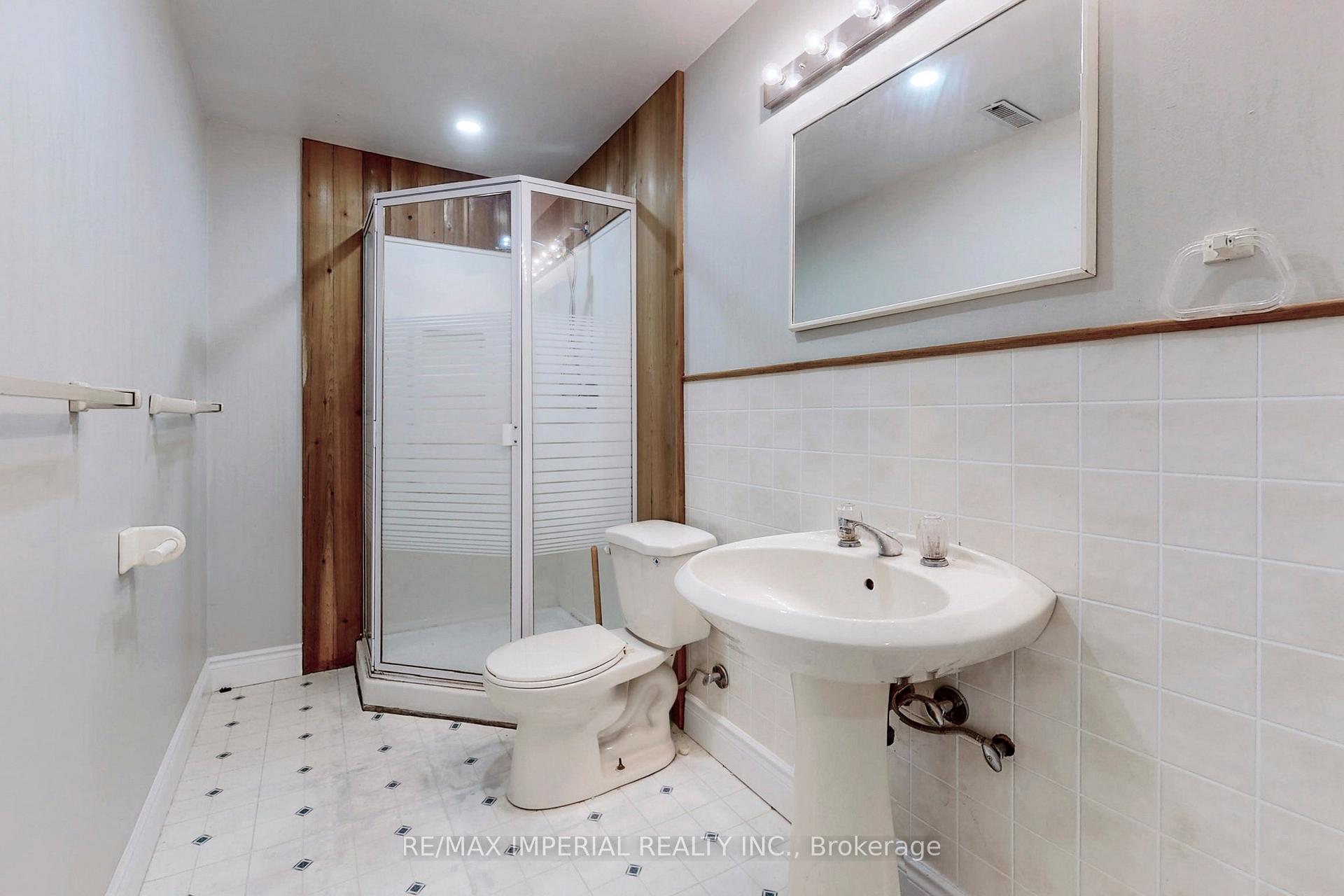 Photo 36 of 2 Craigleith Crescent, Richmond Hill, Oak Ridges Lake Wilcox — HOMEH