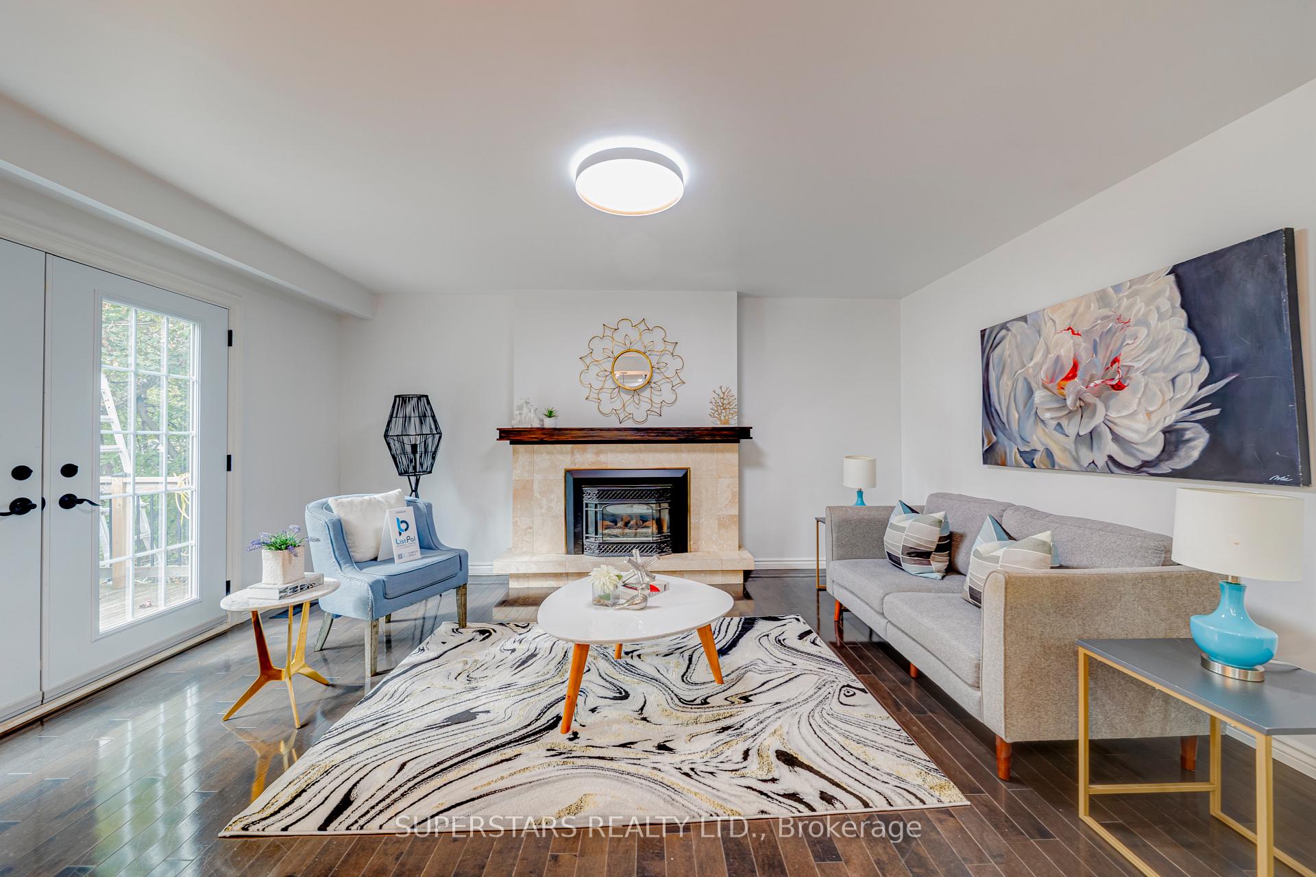 Photo 11 of 38 Sir Galahad Place, Markham, Markham Village — HOMEH