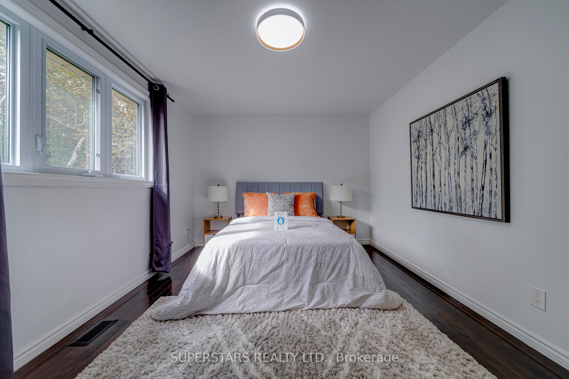 Photo 22 of 38 Sir Galahad Place, Markham, Markham Village — HOMEH