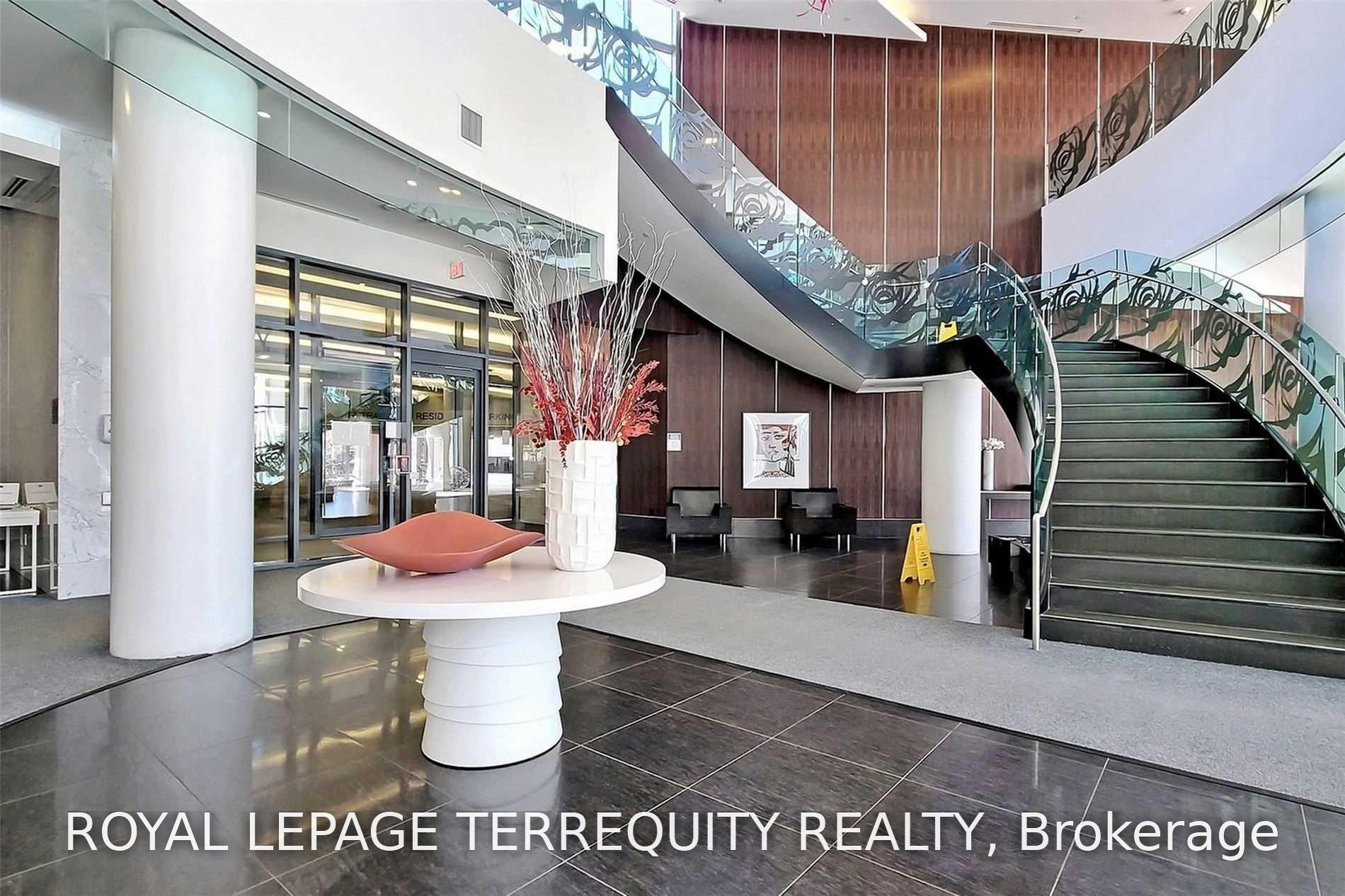 Photo 4 of Unit 216, 5162 Yonge Street, North York, Willowdale West — HOMEH