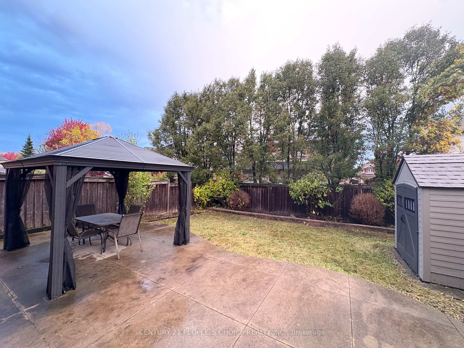 Photo 43 of 8 Sunbeam Drive, Hamilton, Falkirk — HOMEH