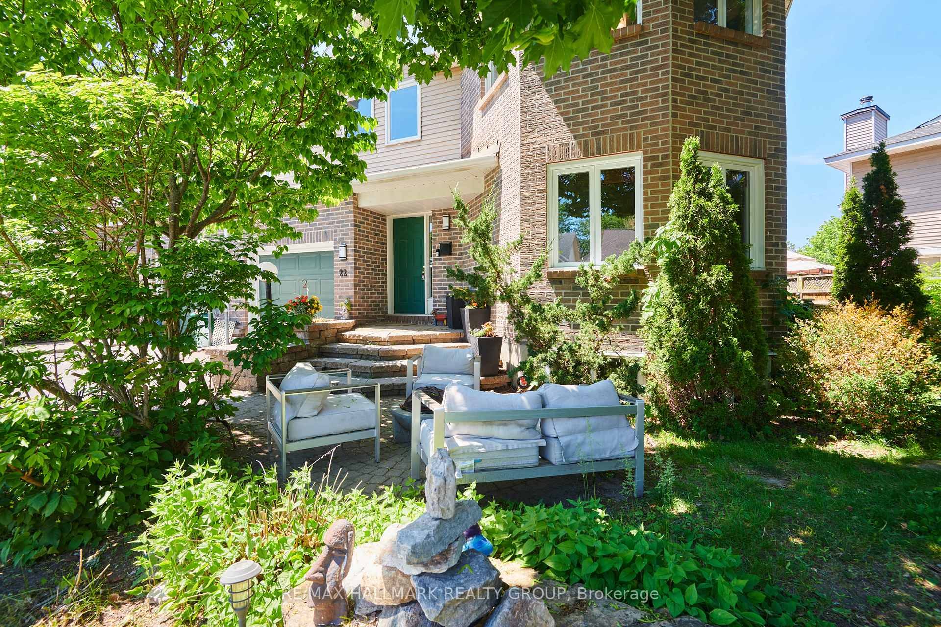 Photo 5 of 22 Terrace Drive, Ottawa, Westcliffe Estates — HOMEH