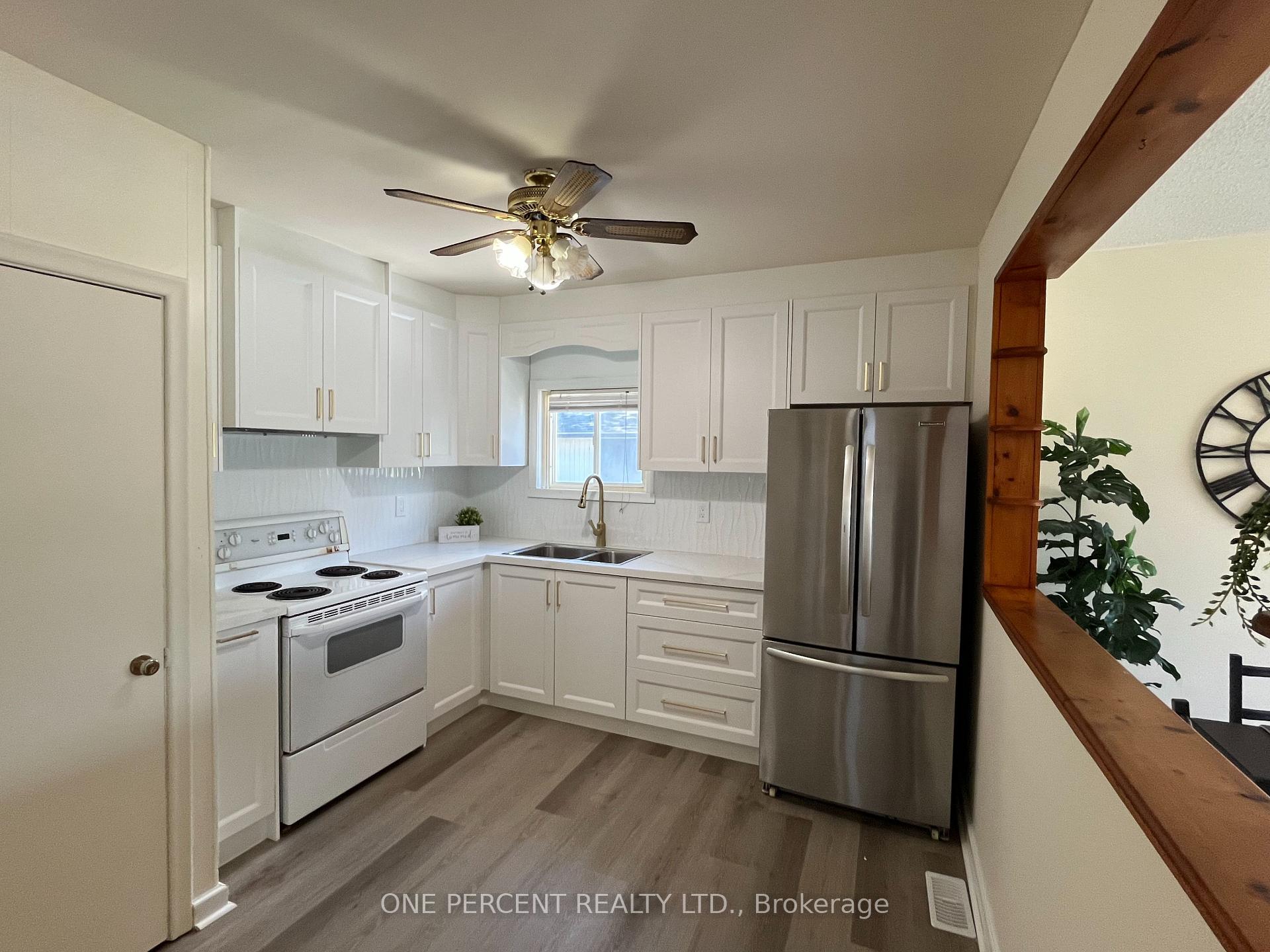 Photo 12 of 177 Atherley Road, Orillia — HOMEH