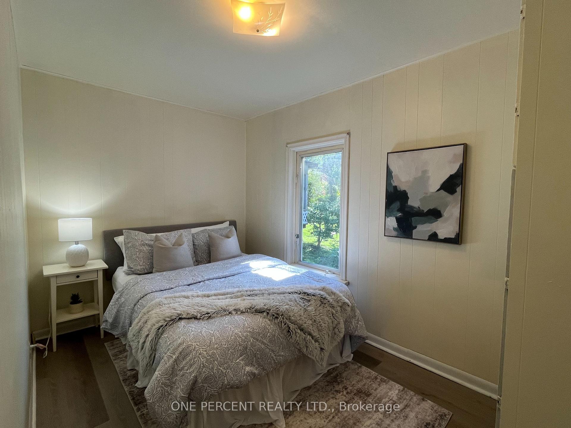 Photo 17 of 177 Atherley Road, Orillia — HOMEH