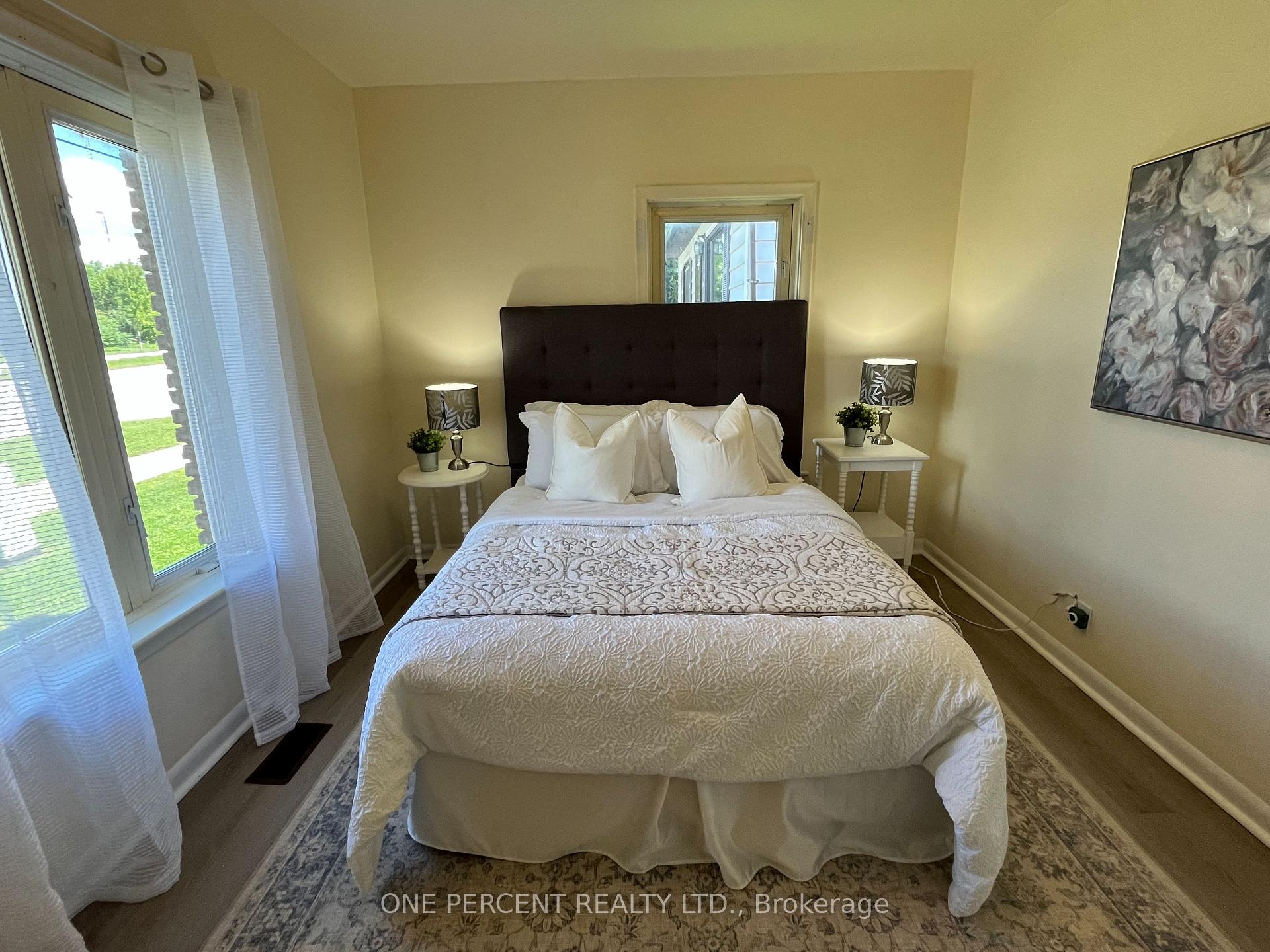 Photo 24 of 177 Atherley Road, Orillia — HOMEH