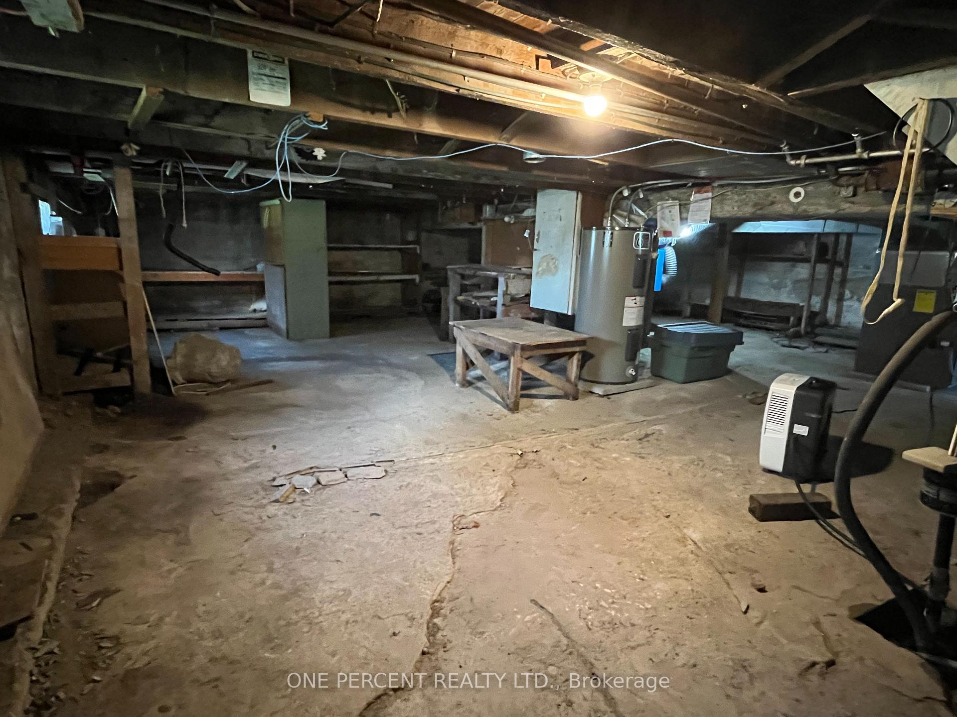 Photo 25 of 177 Atherley Road, Orillia — HOMEH