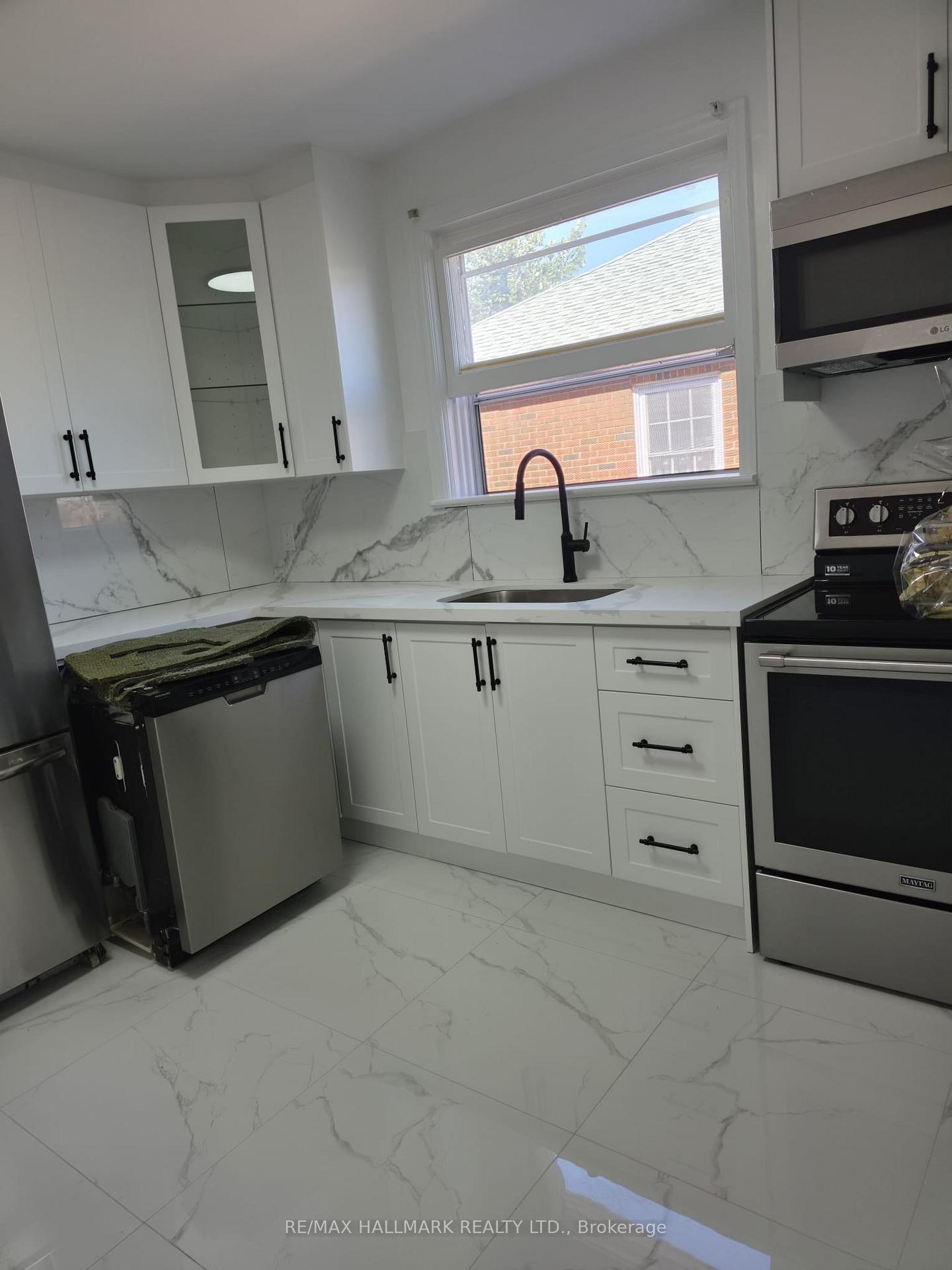 Photo 6 of 980 Glen Street, Oshawa, Lakeview — HOMEH