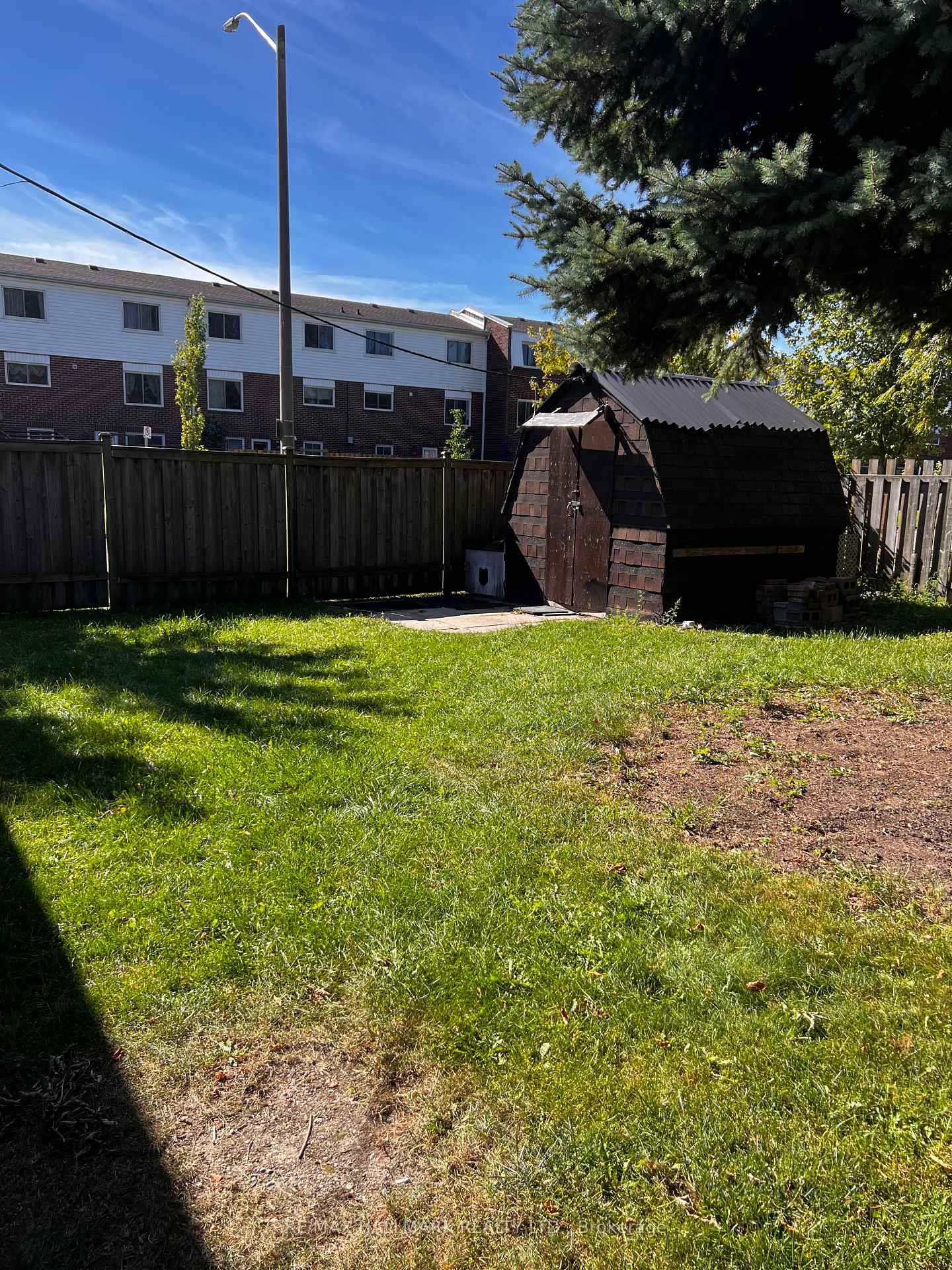 Photo 17 of 980 Glen Street, Oshawa, Lakeview — HOMEH