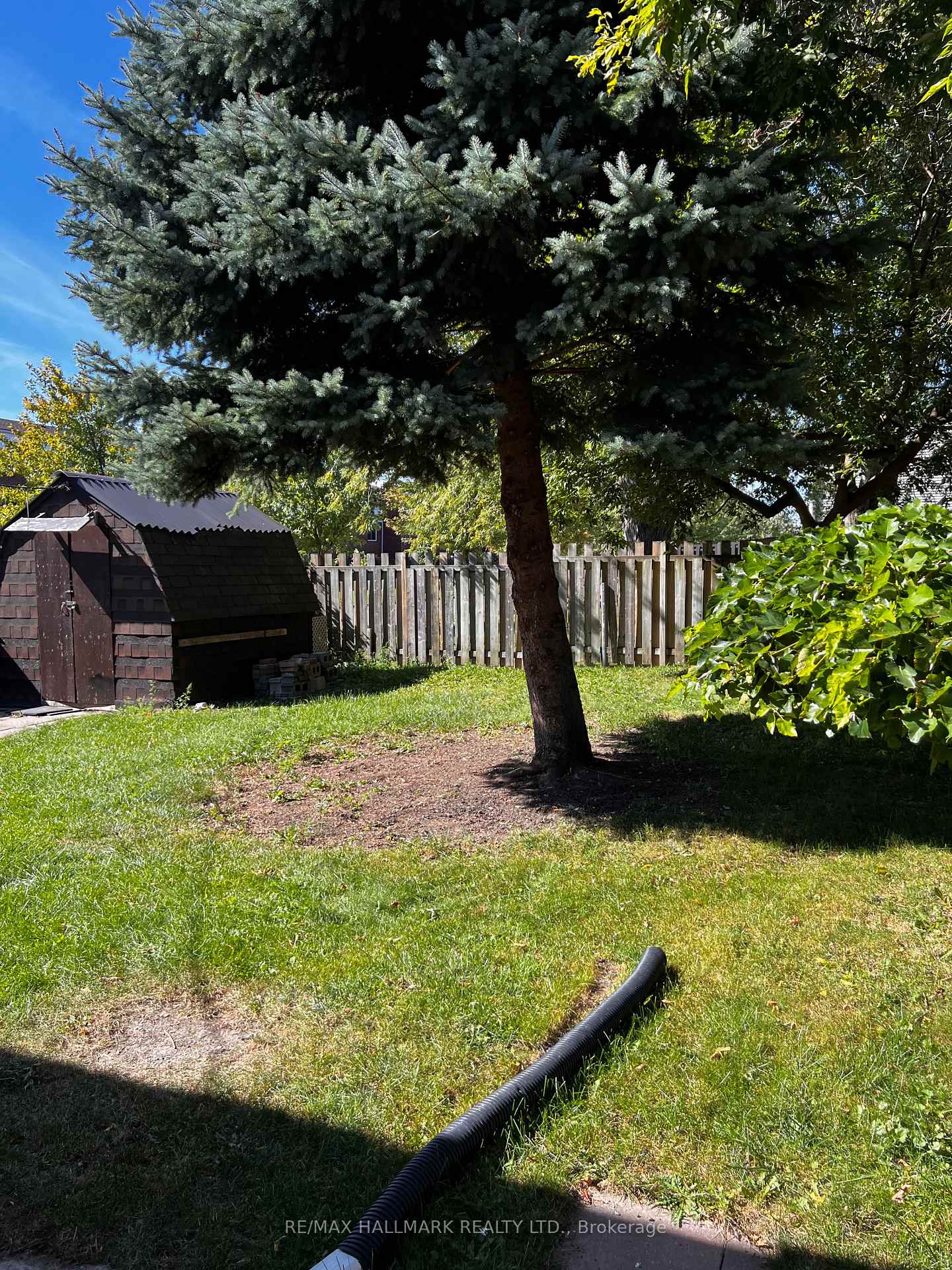 Photo 18 of 980 Glen Street, Oshawa, Lakeview — HOMEH