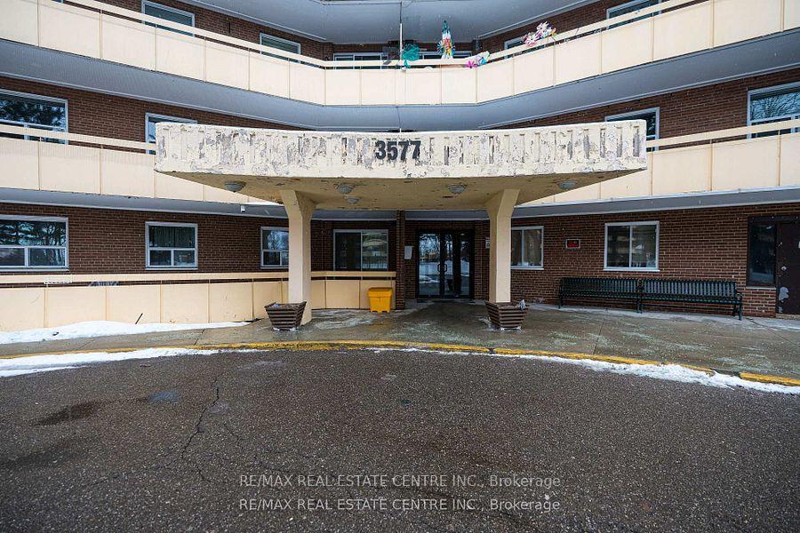 Photo 3 of Unit 207, 3577 Derry Road, Mississauga, Malton — HOMEH