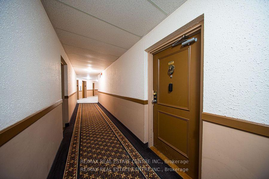 Photo 4 of Unit 207, 3577 Derry Road, Mississauga, Malton — HOMEH