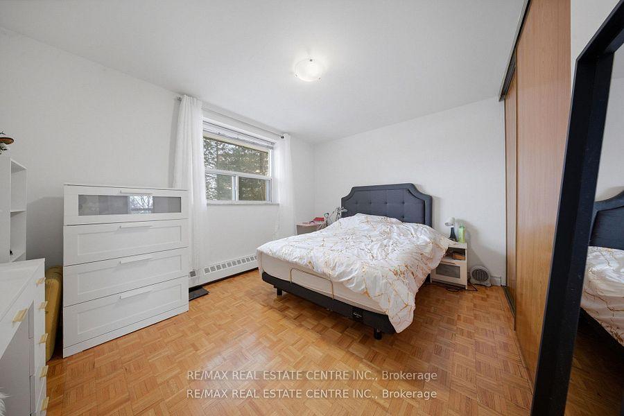 Photo 8 of Unit 207, 3577 Derry Road, Mississauga, Malton — HOMEH