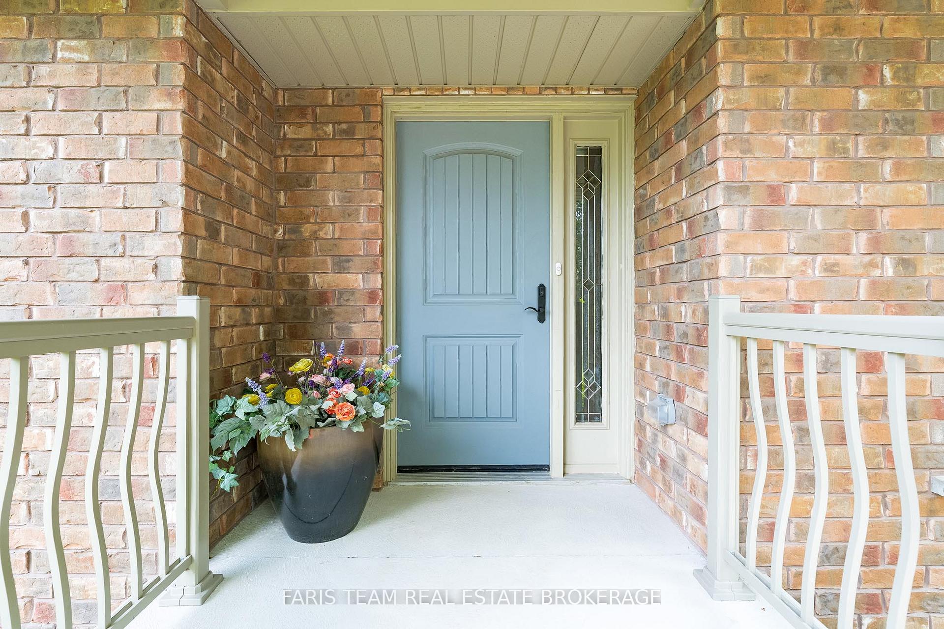 Photo 3 of 107 George Street, Clearview, Creemore — HOMEH
