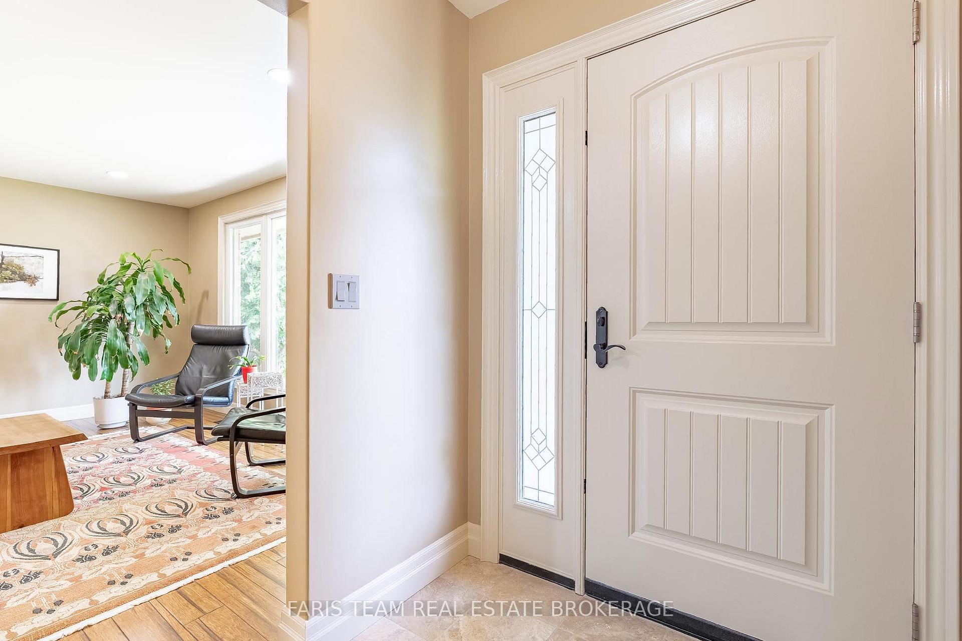 Photo 4 of 107 George Street, Clearview, Creemore — HOMEH