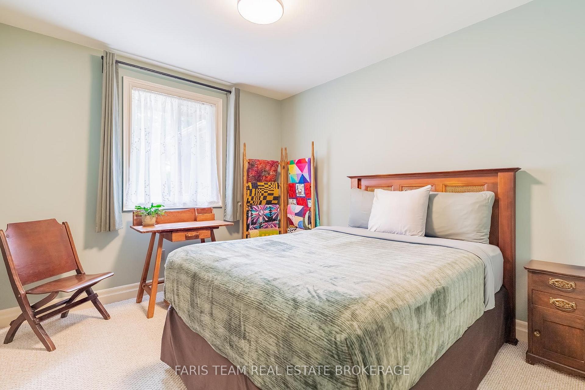 Photo 17 of 107 George Street, Clearview, Creemore — HOMEH