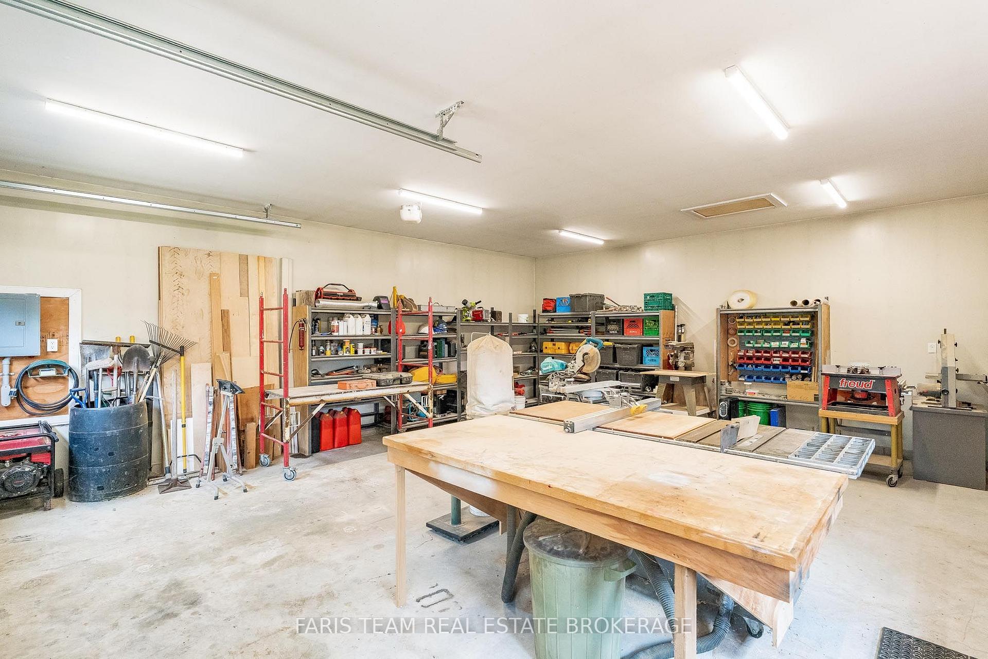 Photo 31 of 107 George Street, Clearview, Creemore — HOMEH
