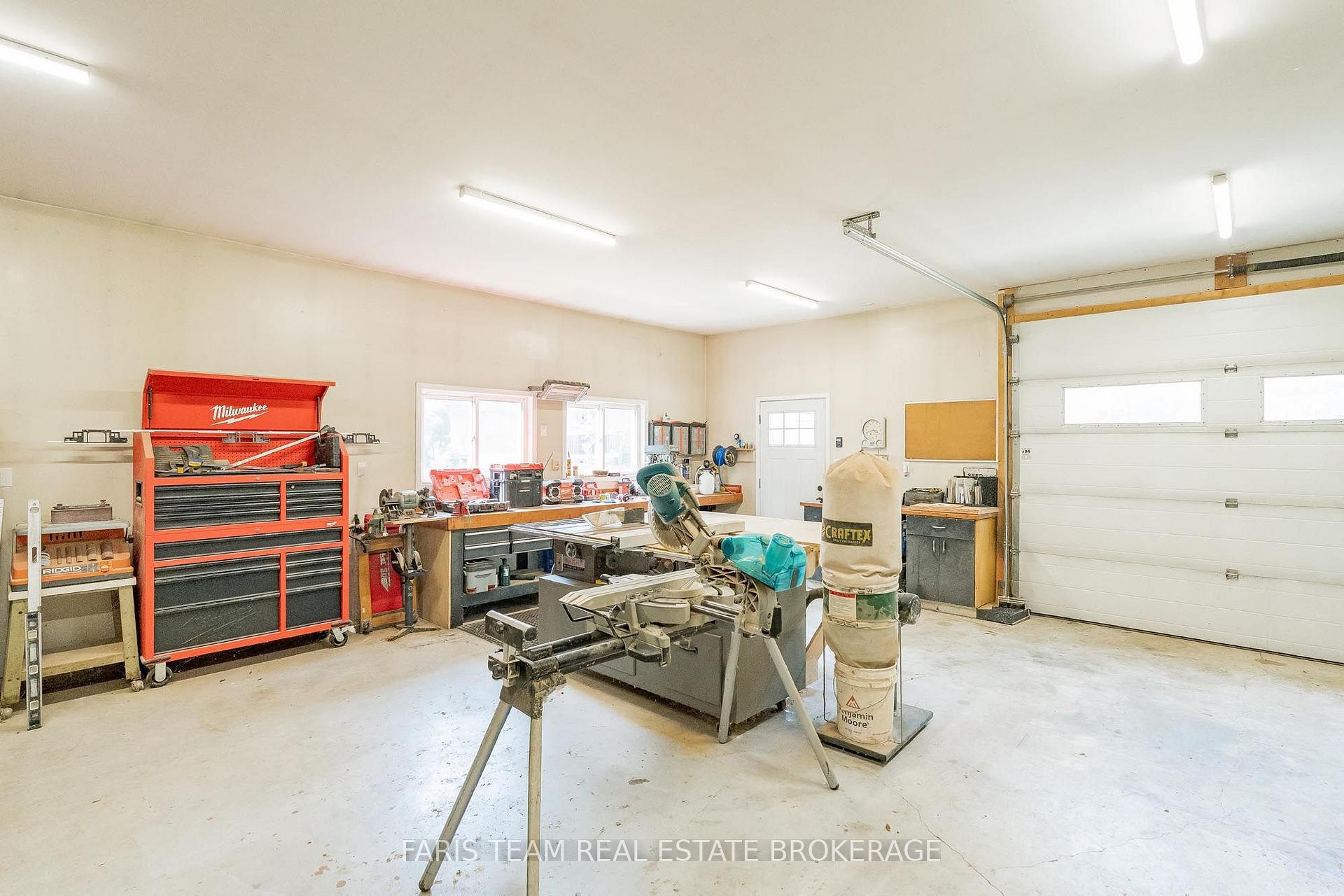Photo 32 of 107 George Street, Clearview, Creemore — HOMEH