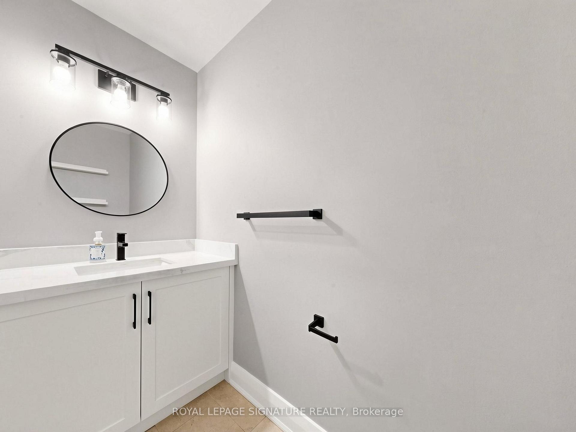 Photo 35 of 62 Emeline Crescent, Markham, Markham Village — HOMEH