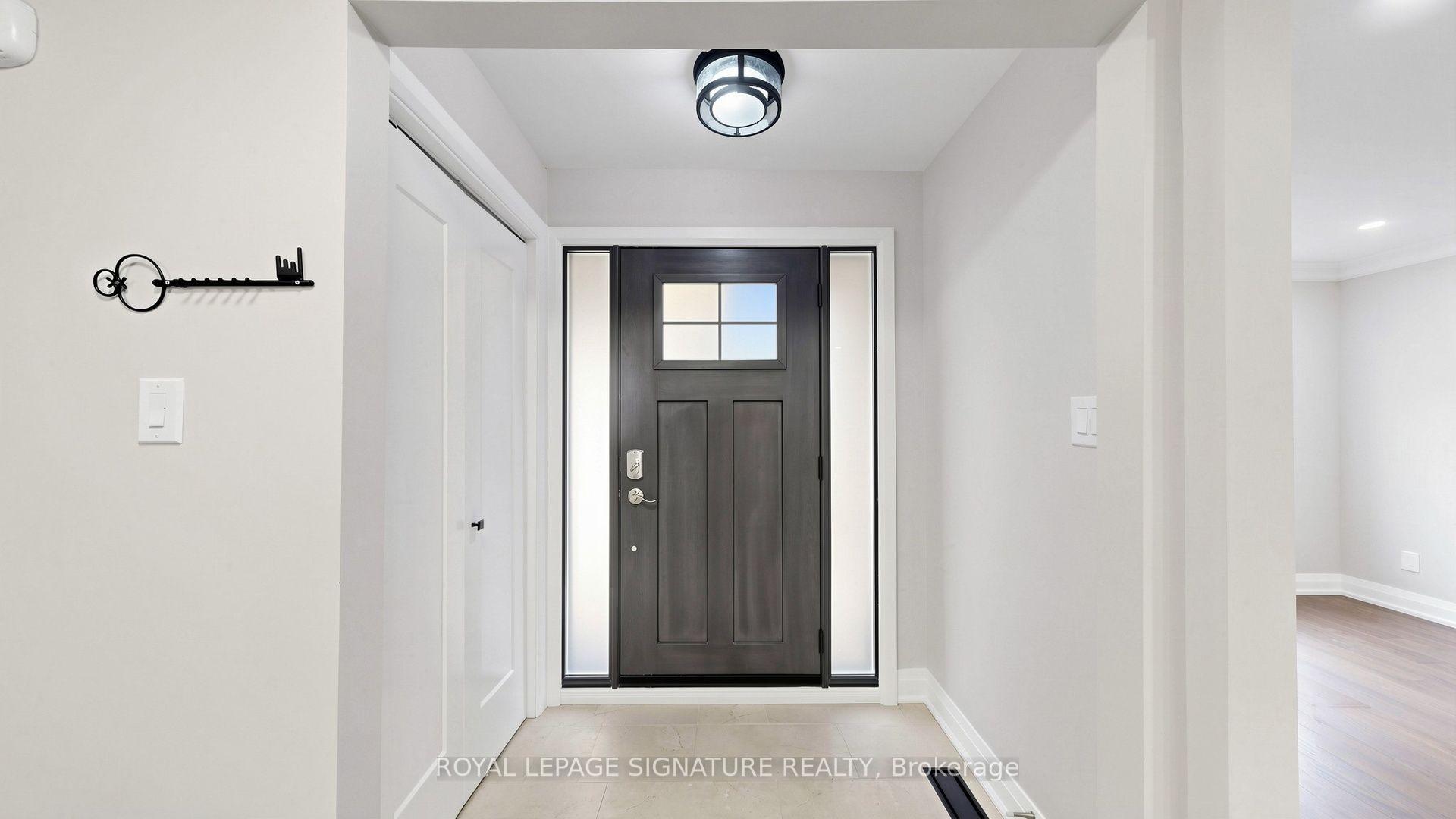 Photo 6 of 62 Emeline Crescent, Markham, Markham Village — HOMEH