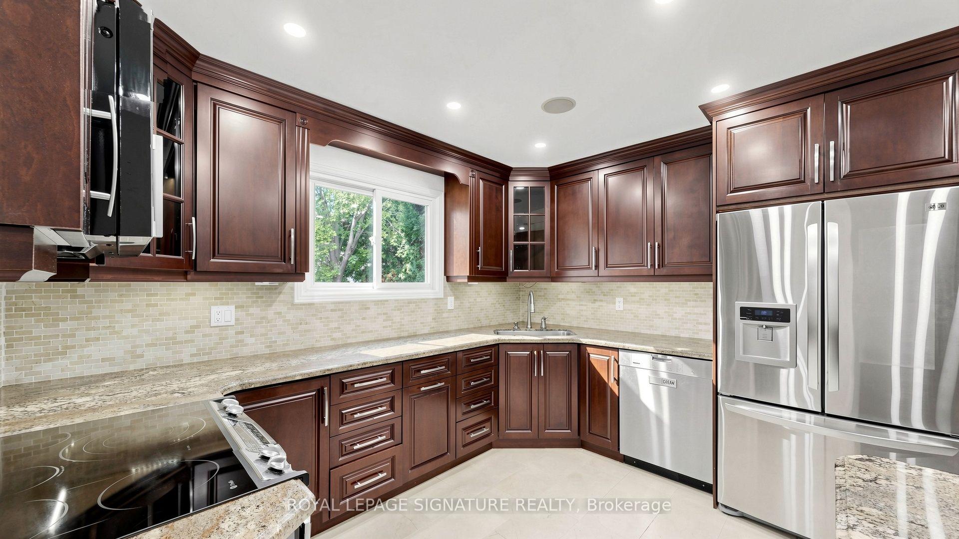 Photo 28 of 62 Emeline Crescent, Markham, Markham Village — HOMEH