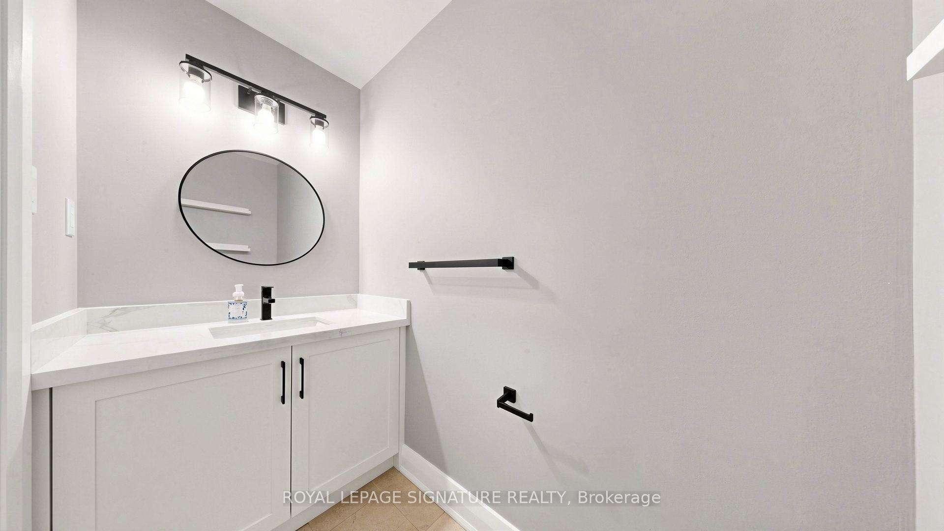 Photo 36 of 62 Emeline Crescent, Markham, Markham Village — HOMEH