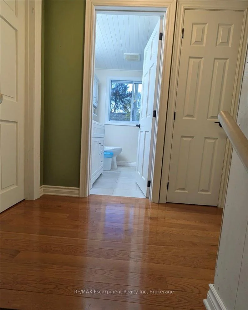 Photo 16 of 193 Mill Street S, Hamilton, Waterdown — HOMEH