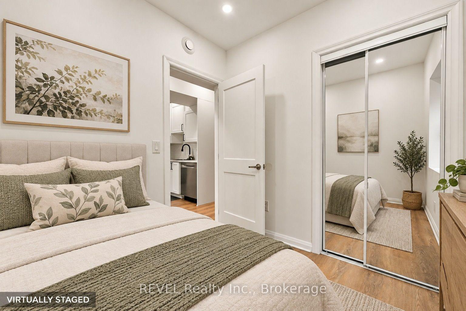 Photo 10 of 533A Carlton Street, St. Catharines, Carlton/Bunting — HOMEH