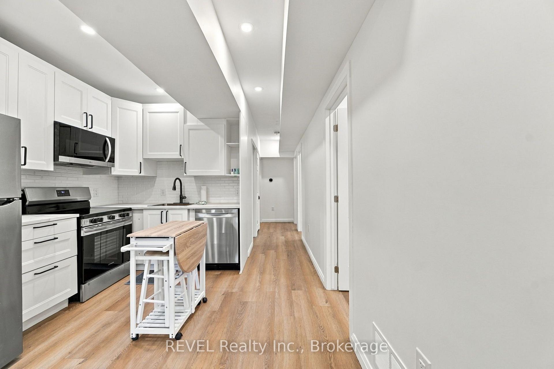 Photo 22 of 533A Carlton Street, St. Catharines, Carlton/Bunting — HOMEH