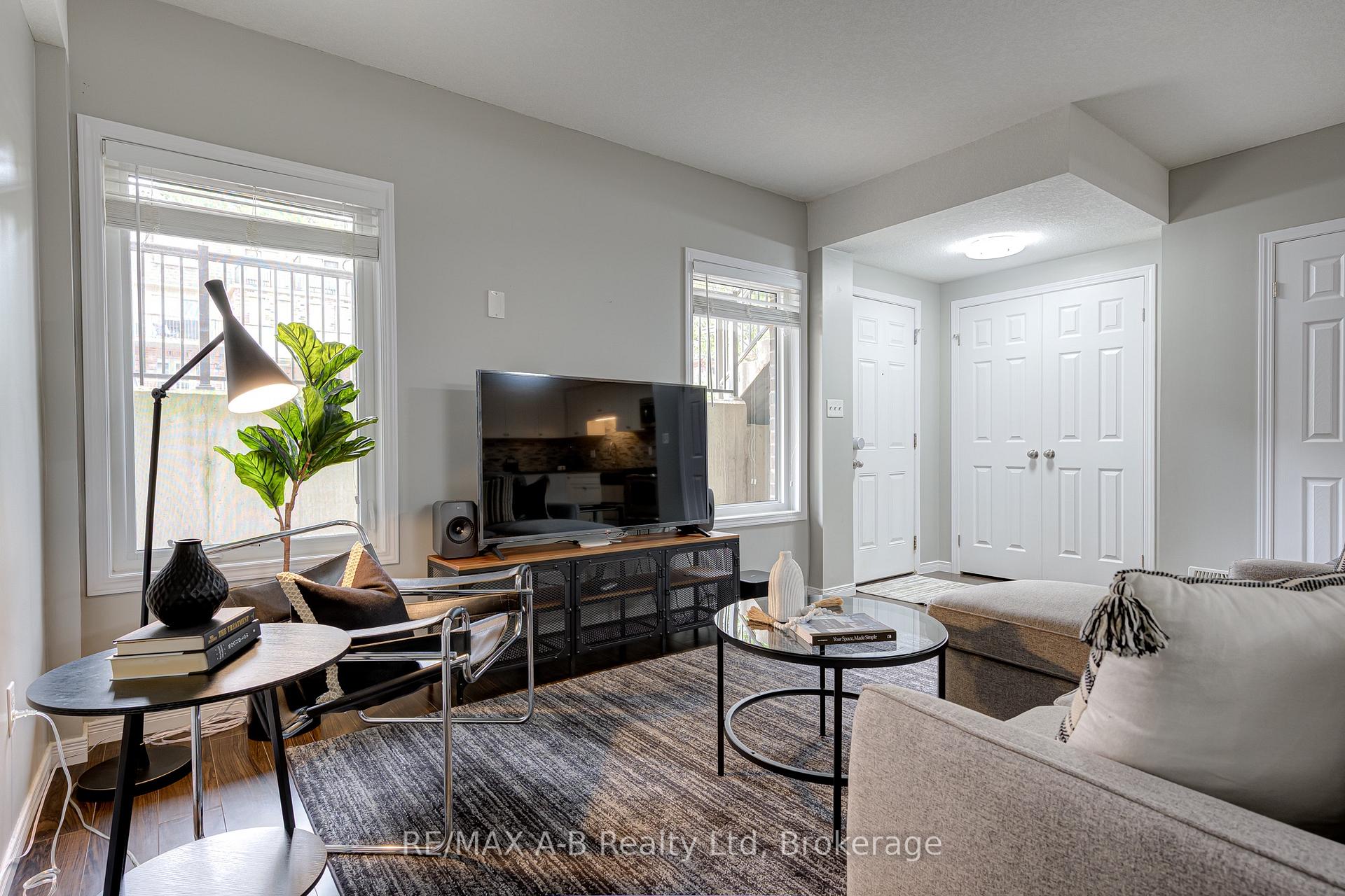 Photo 3 of Unit H, 242 Rachel Crescent, Kitchener, Trussler — HOMEH
